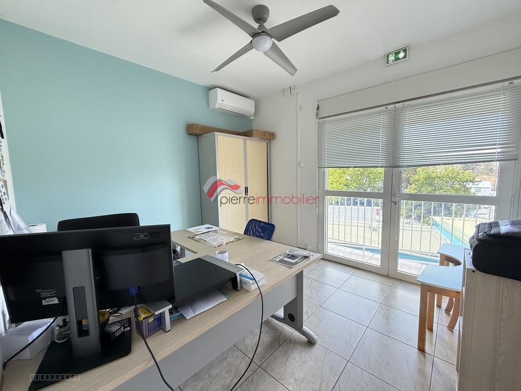 LOCAL PROFESSIONNEL 200 m2 — photo 8