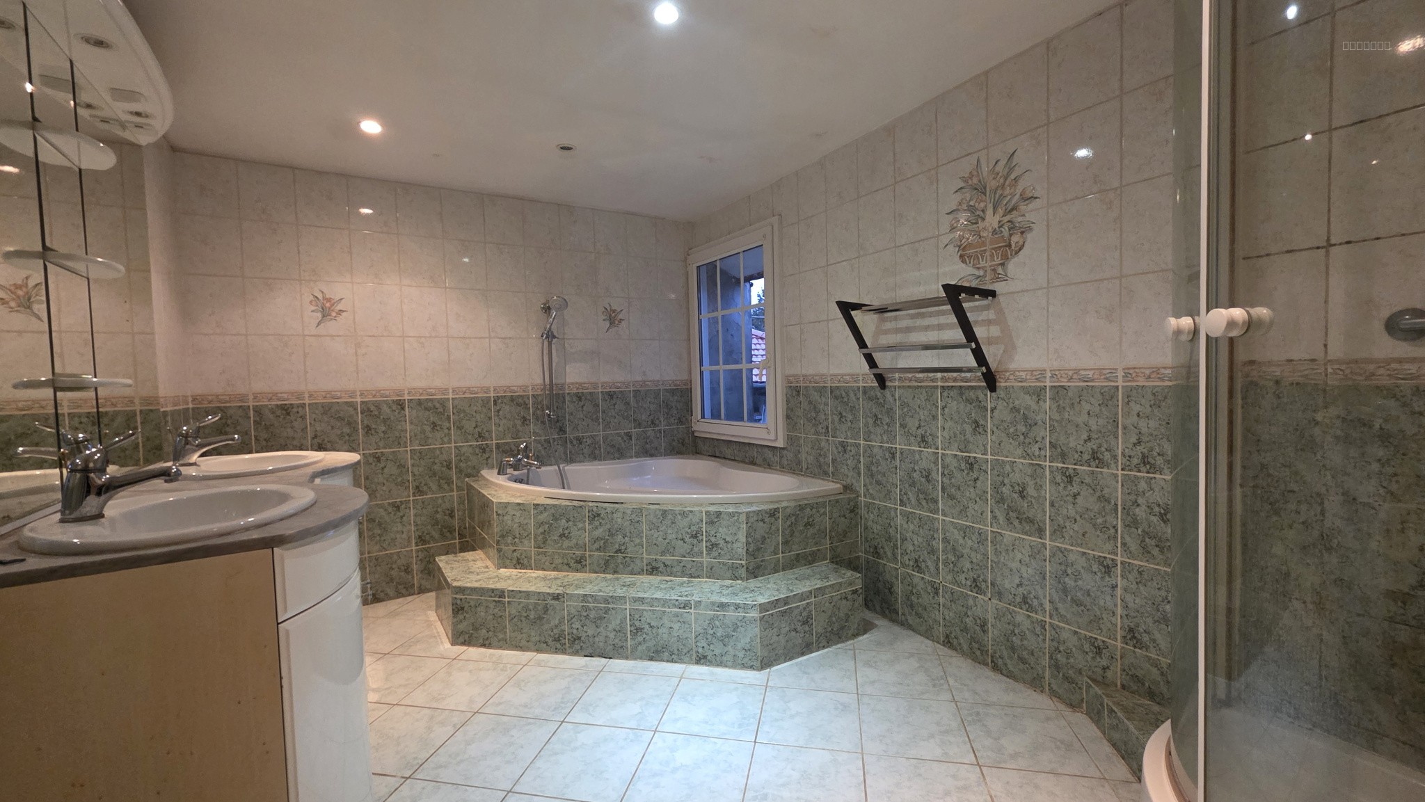 Maison de ville à CHÂTONNAY — photo 9