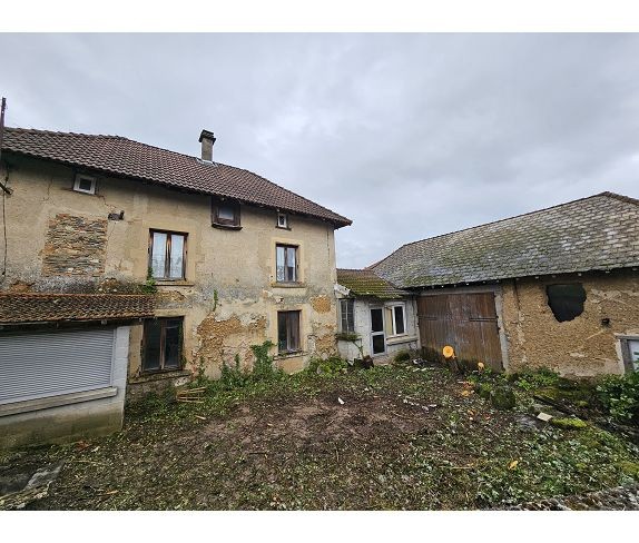 MAISON à rénover d'environ 140 m2 avec grange attenante et 540 m2 de terrain — photo 7