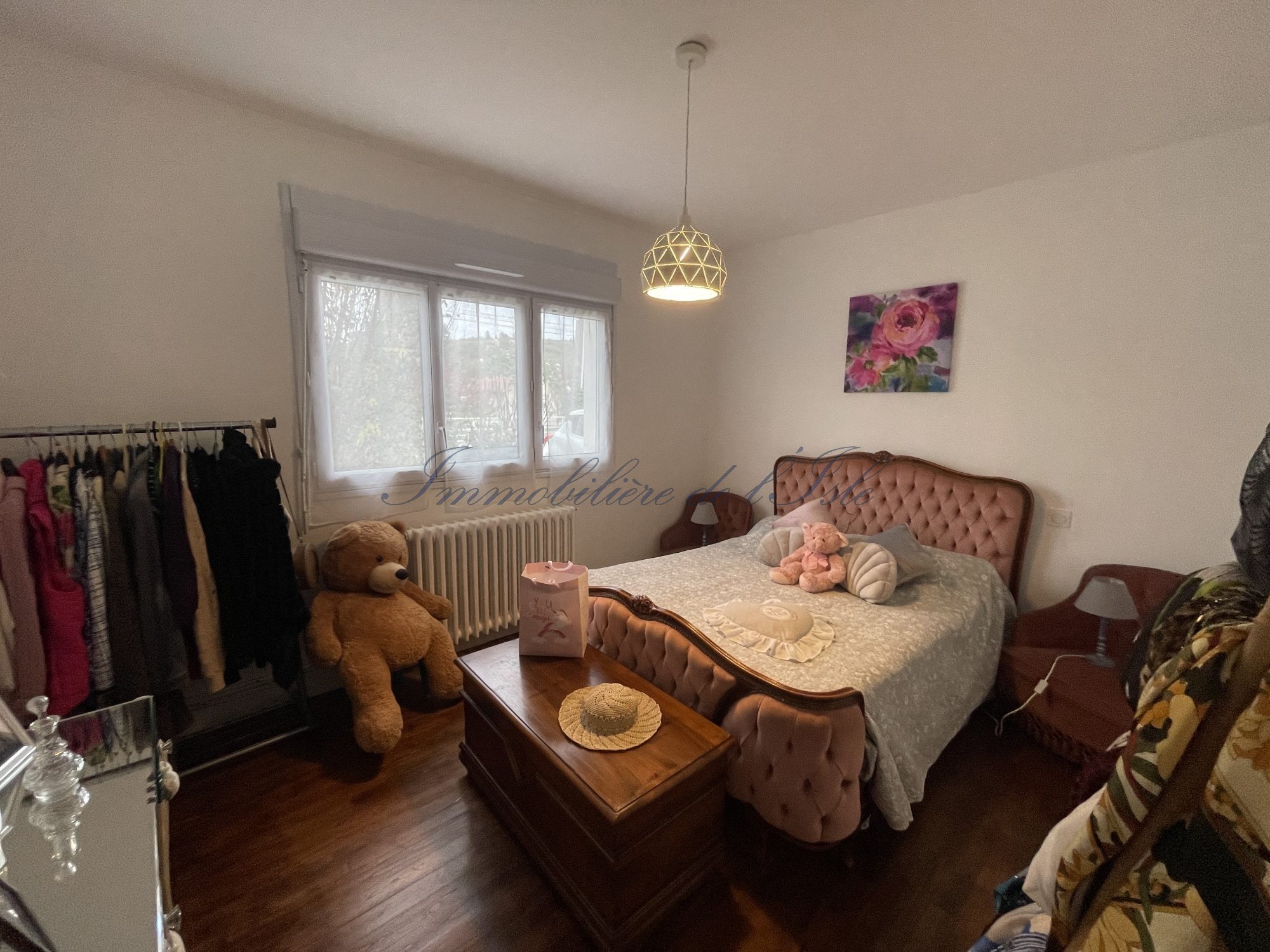 PLAIN-PIED AVEC GARAGE ET JARDIN — photo 9