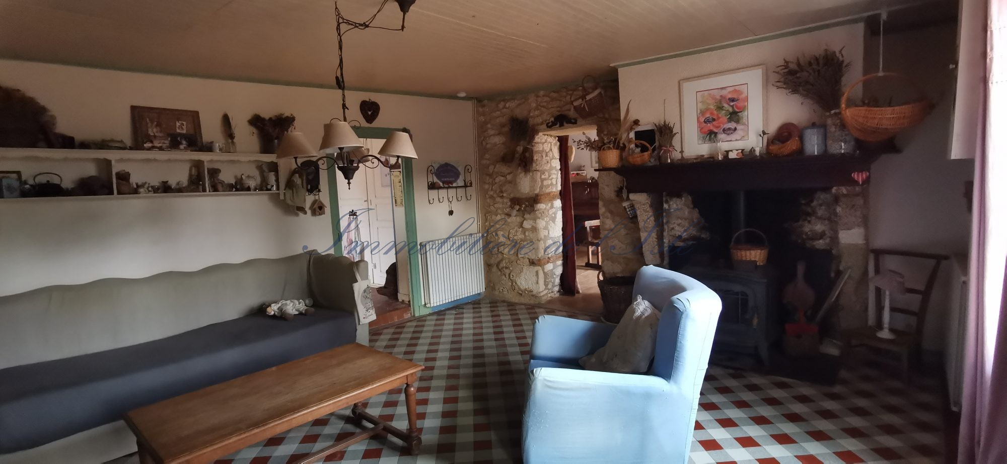 PROPRIETE DE CARACTERE — photo 6