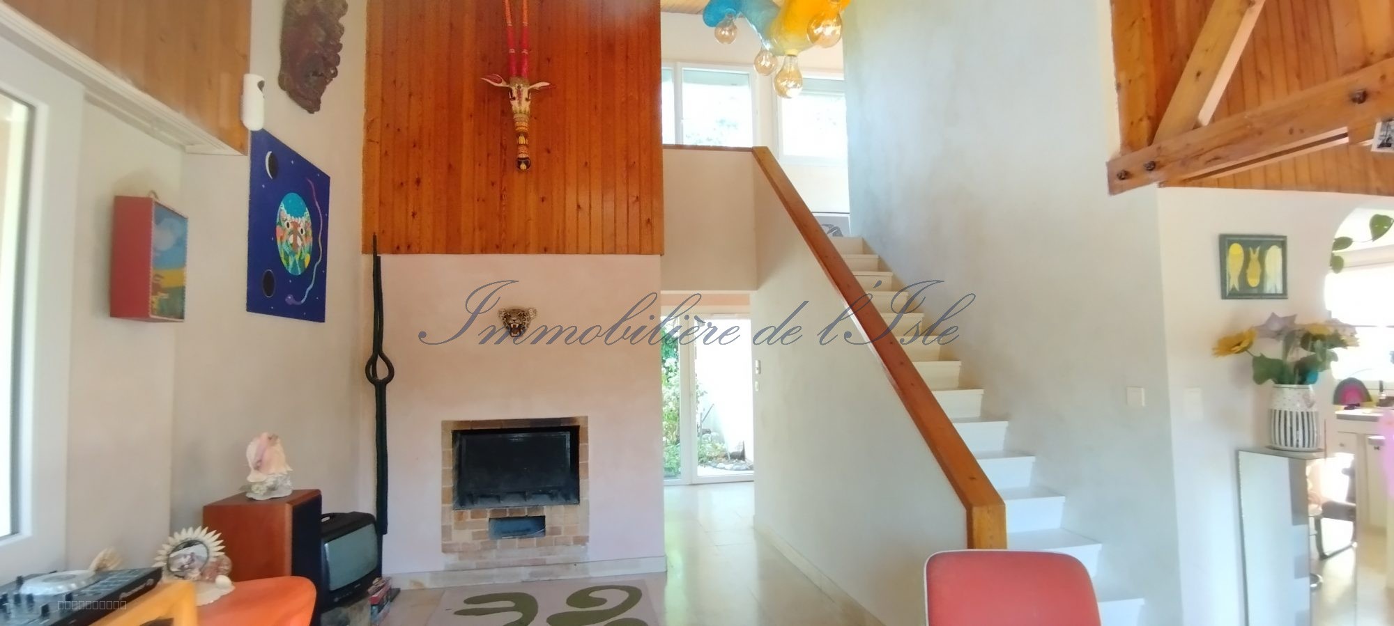 MAISON ATYPIQUE SPACIEUSE — photo 2