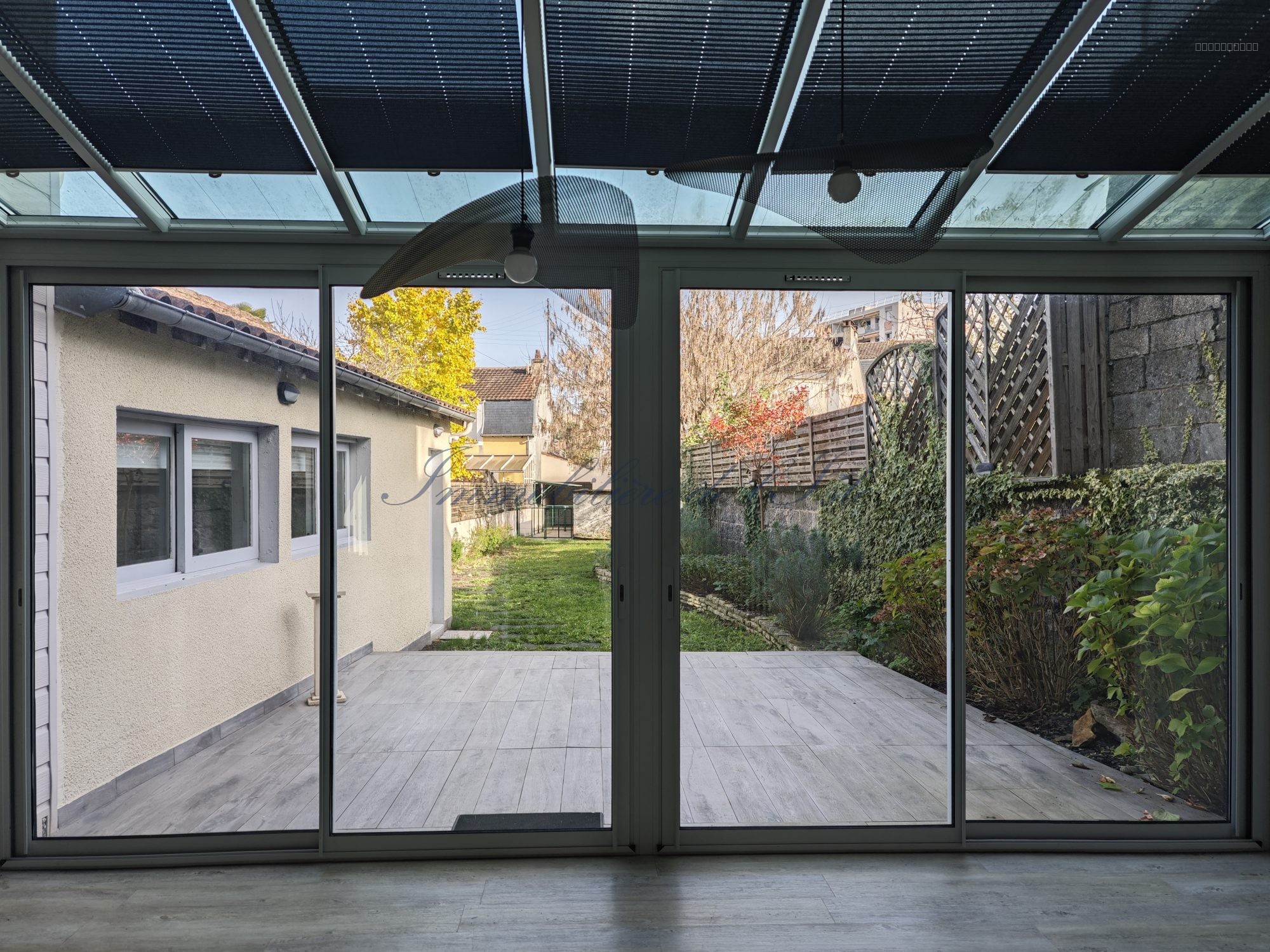 MAISON BOURGEOISE - JARDIN - GARAGE - — photo 13