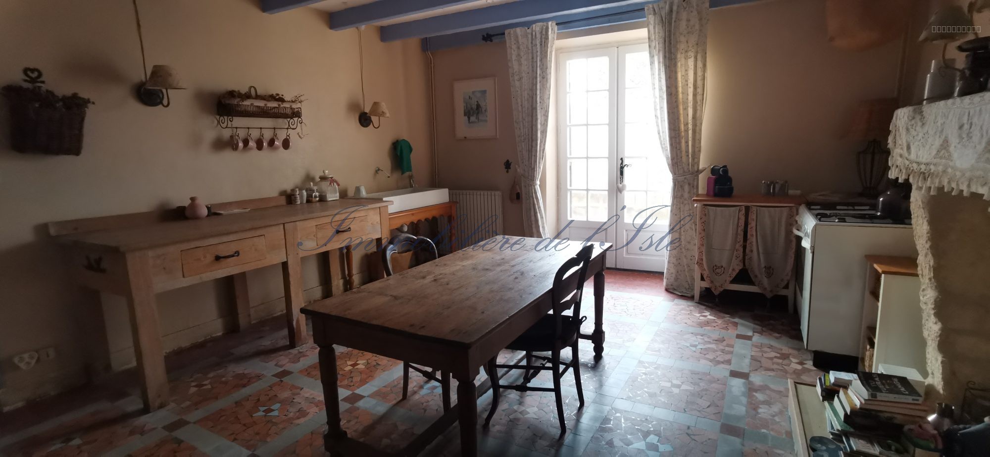 PROPRIETE DE CARACTERE — photo 7
