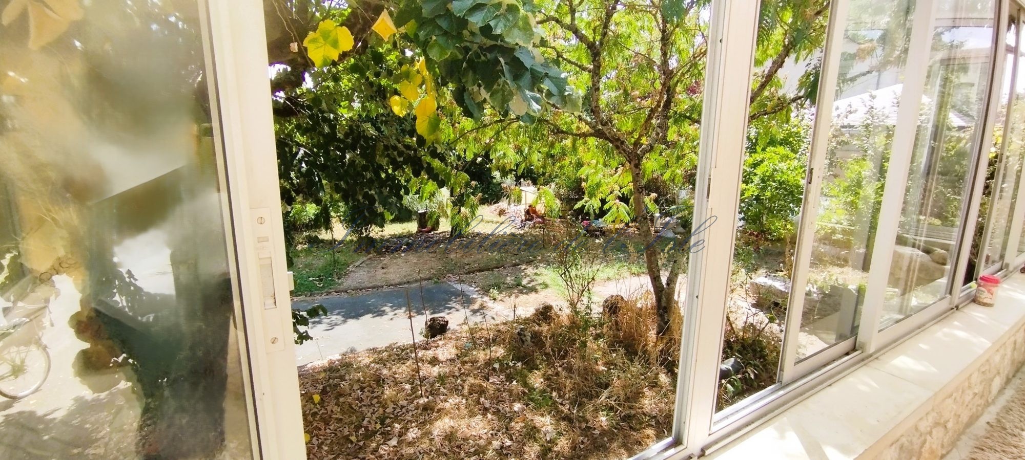MAISON ATYPIQUE SPACIEUSE — photo 8