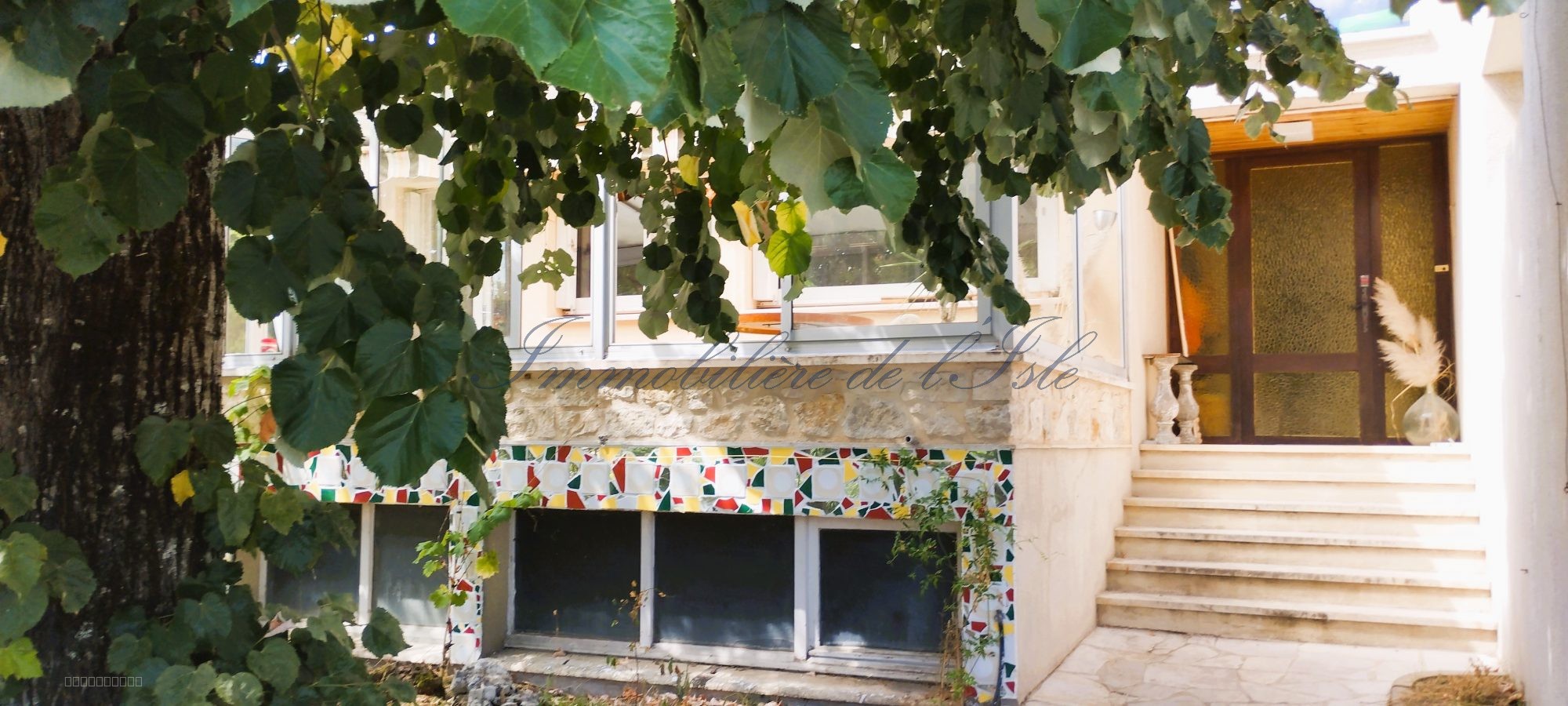 MAISON ATYPIQUE SPACIEUSE — photo 10