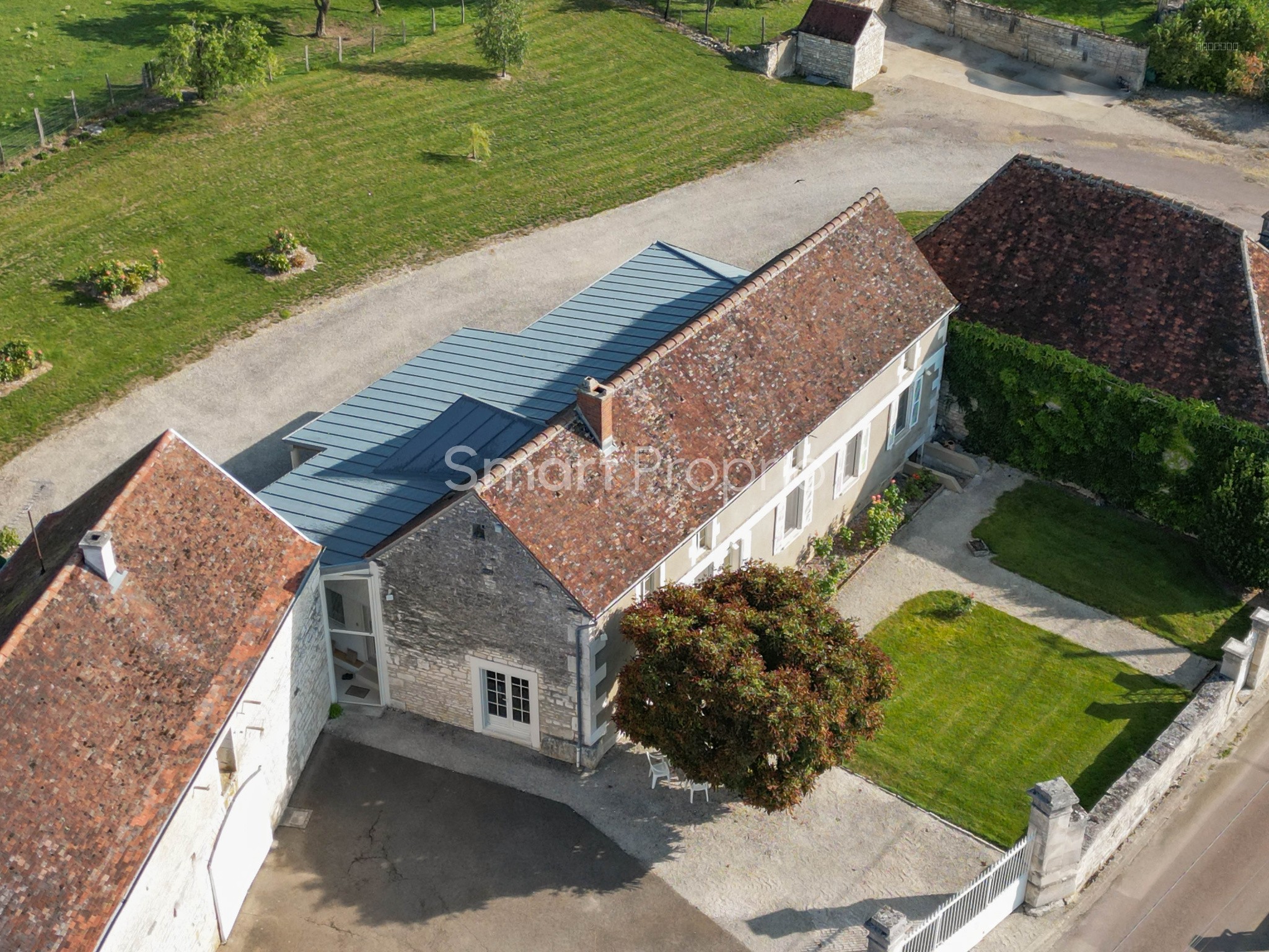 Ancien Corps de ferme de Chateau — photo 3