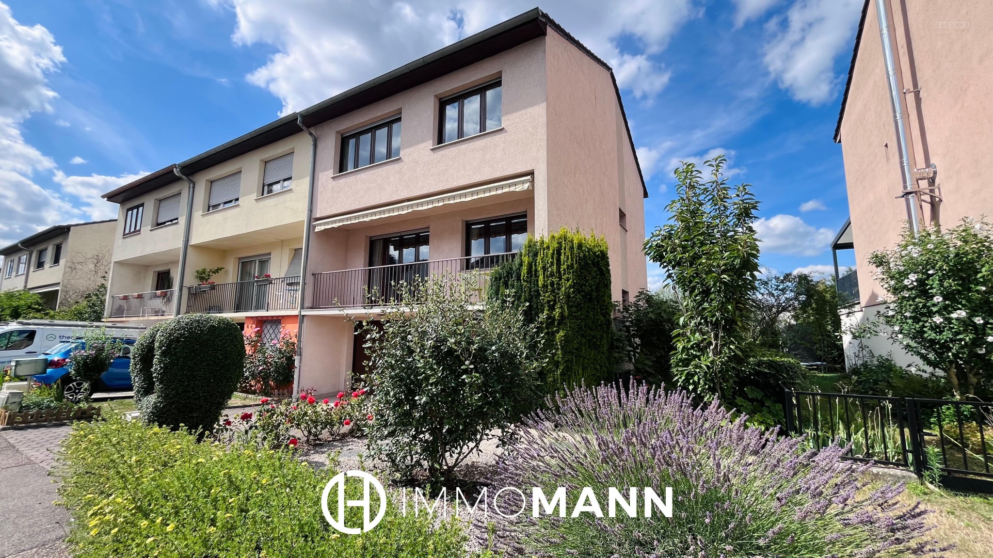 Maison familiale avec jardin, terrasse et garage — photo 3