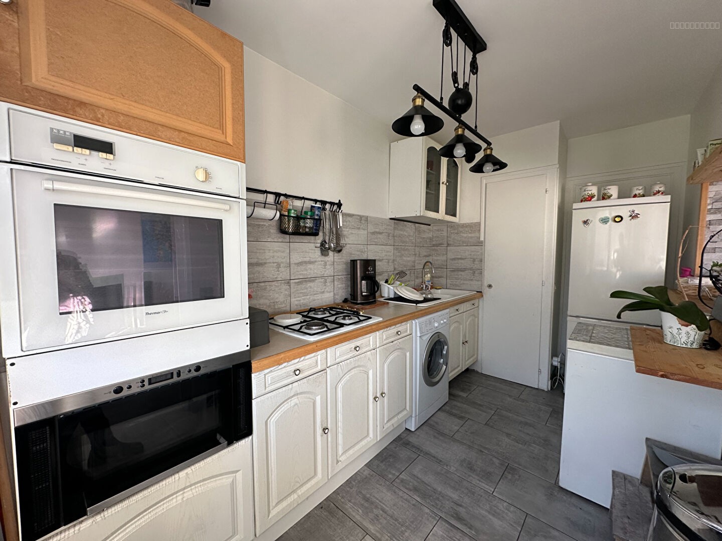 Appartement Albertville 2 pièce(s) 46.83 m2 — photo 3