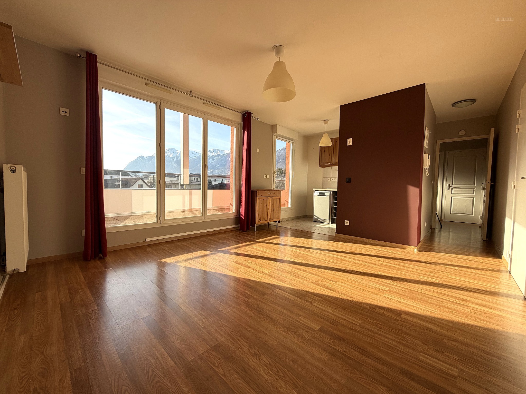 Appartement T2 + cave et parking — photo 9