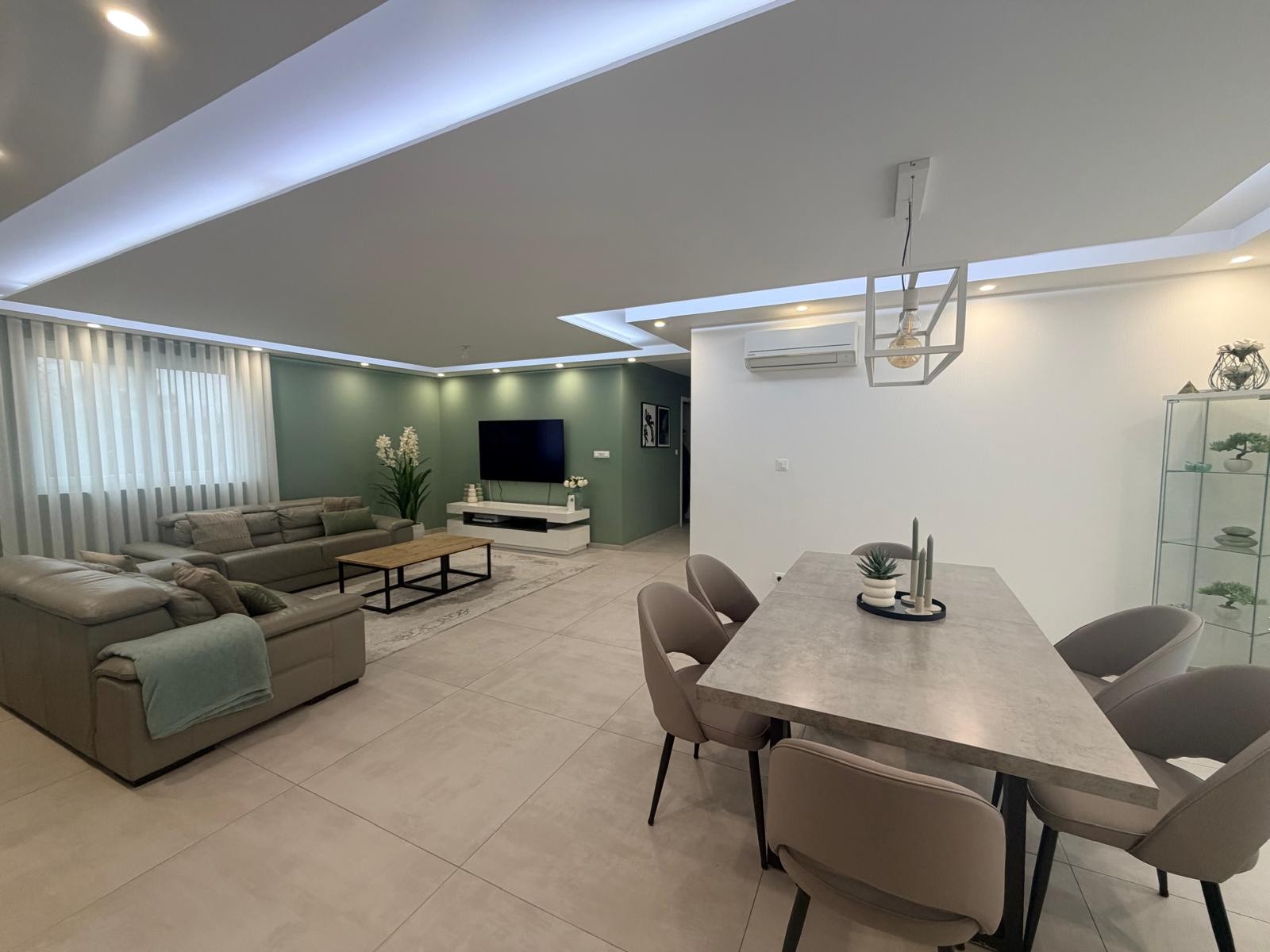 ✨ NOUVEAUTÉ À BISCHWIHR   MAISON CONTEMPORAINE DE 2020 ✨ — photo 2