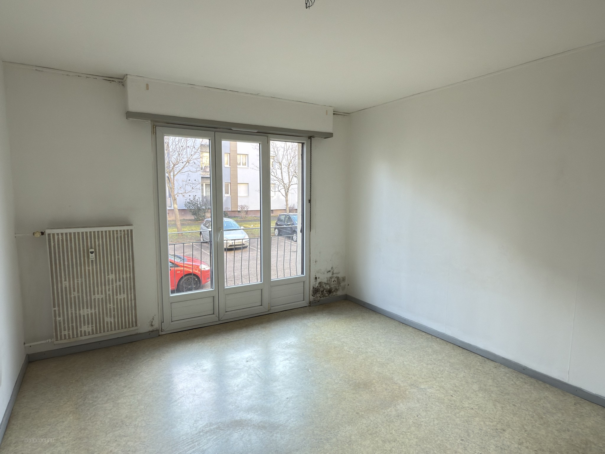 APPARTEMENT 4 PIECES DE 77 M2 - COLMAR EUROPE — photo 2