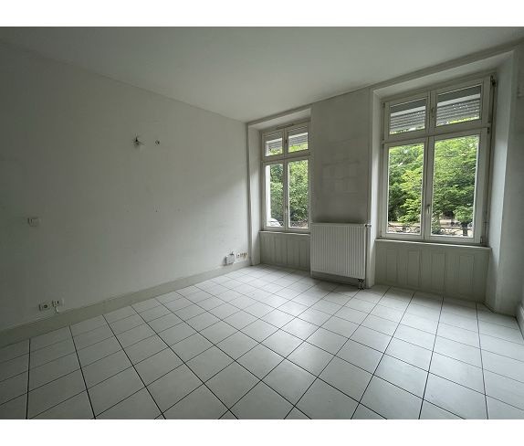 Times New Roman;*WinDev 28.0.263.0;Aux abords du — photo 3