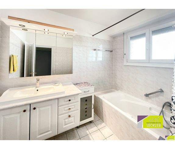 APPARTEMENT 4 PIECES DE 85 M2 - COLMAR CENTRE — photo 8