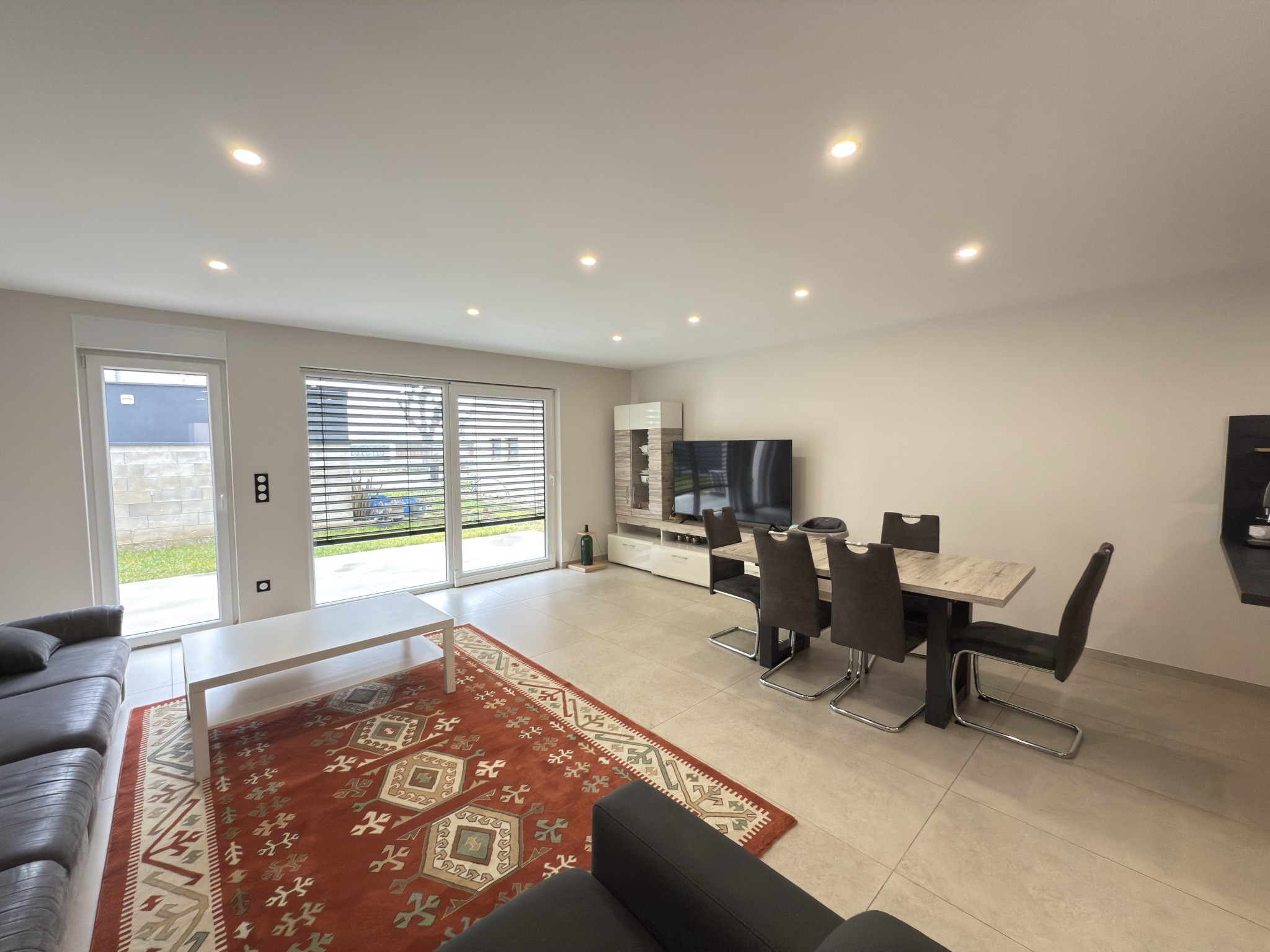MAISON MODERNE DE 135 M2 - 5 PIECES — photo 10