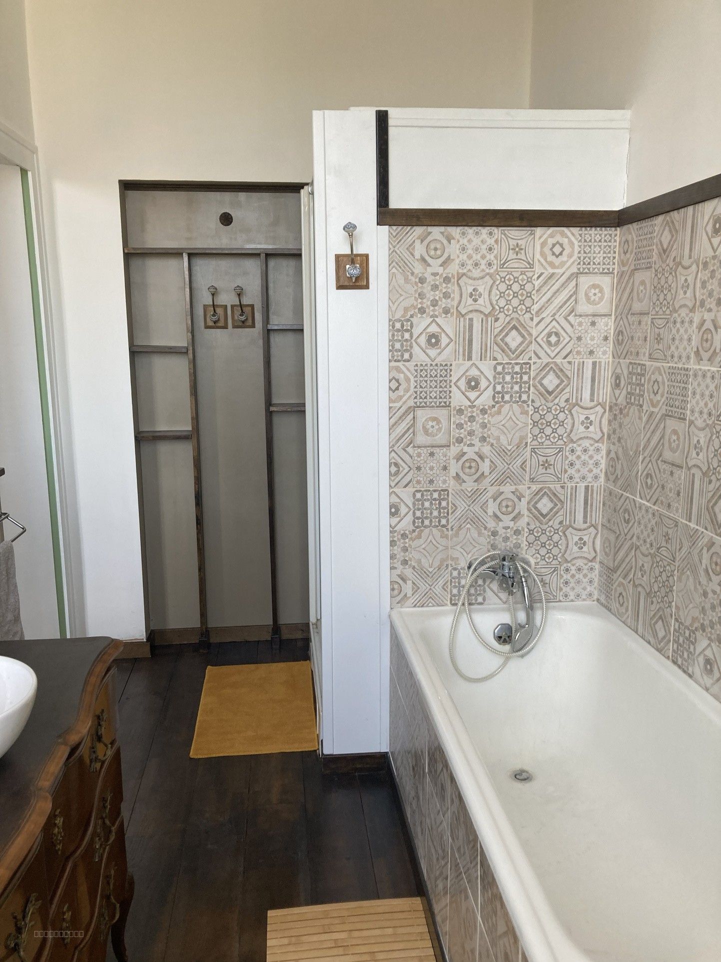Demeure bourgeoise 277 m2 7 chambres CORME ROYAL — photo 14