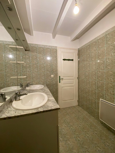 CHENAC SAINT SEURIN D'UZET 84 m2 2 chambres — photo 8