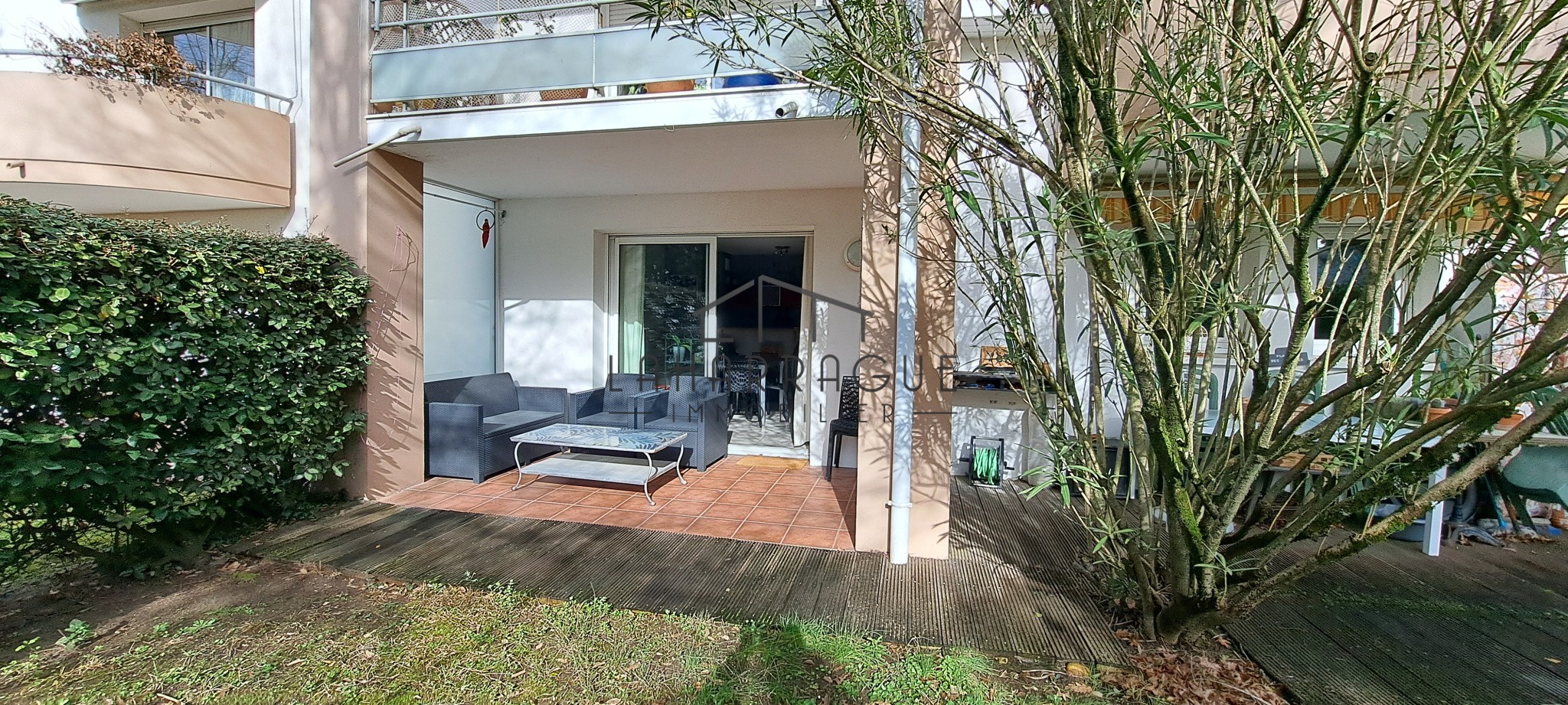 RARE, QUARTIER MONTBRUN — photo 5
