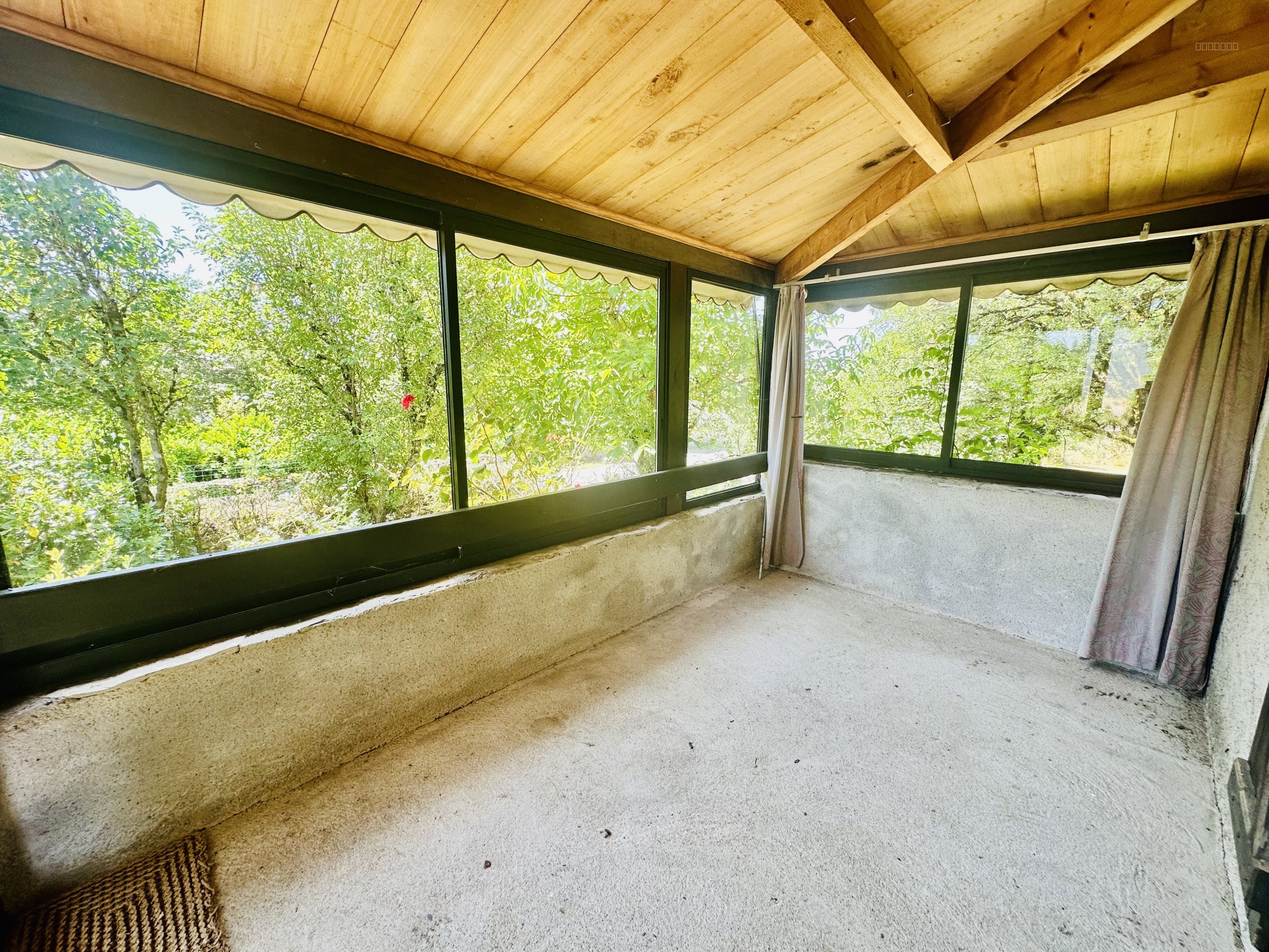 Maison en pierre 4 pièces - Saint Jean De Laur — photo 5