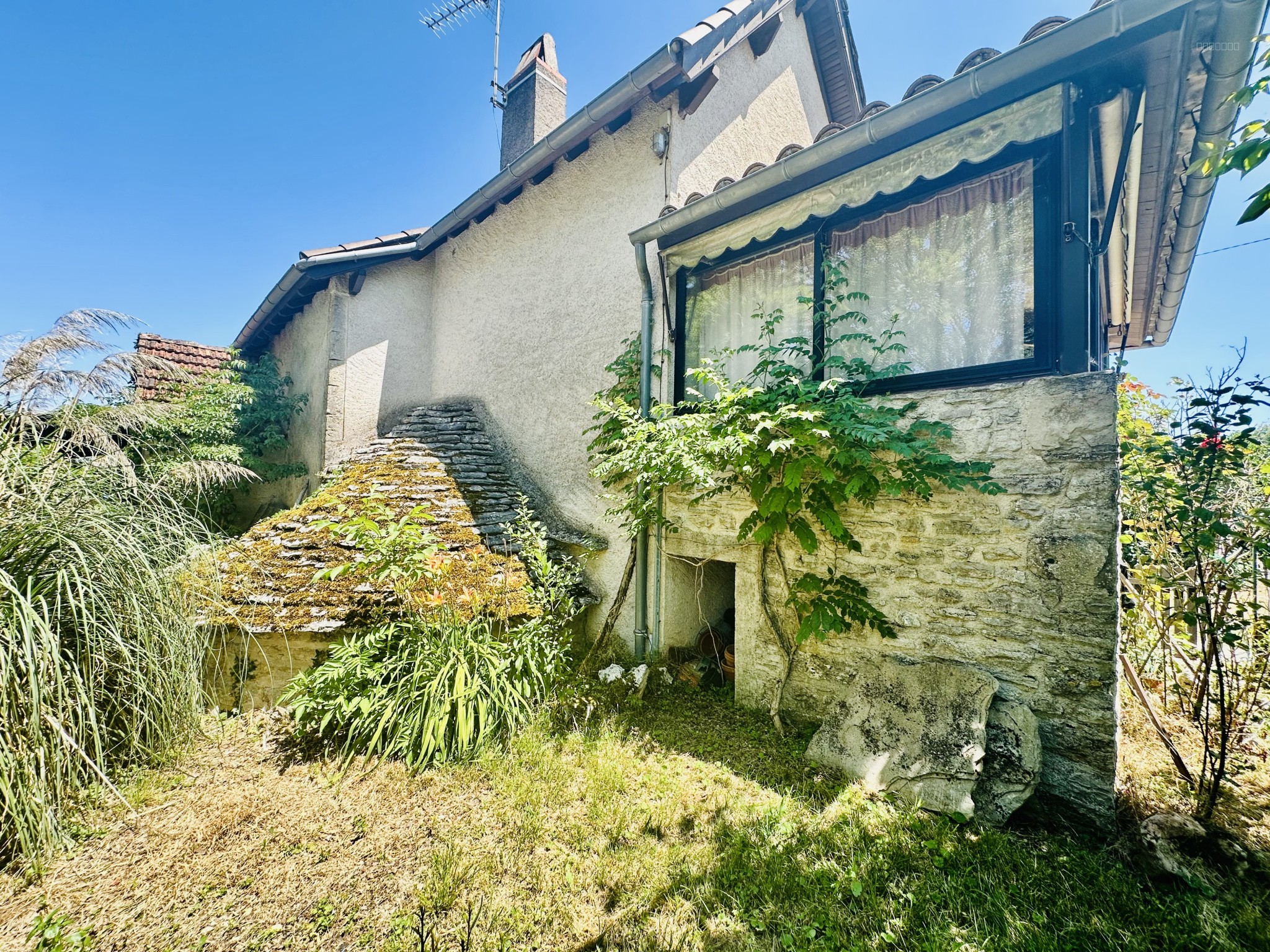 Maison en pierre 4 pièces - Saint Jean De Laur — photo 9