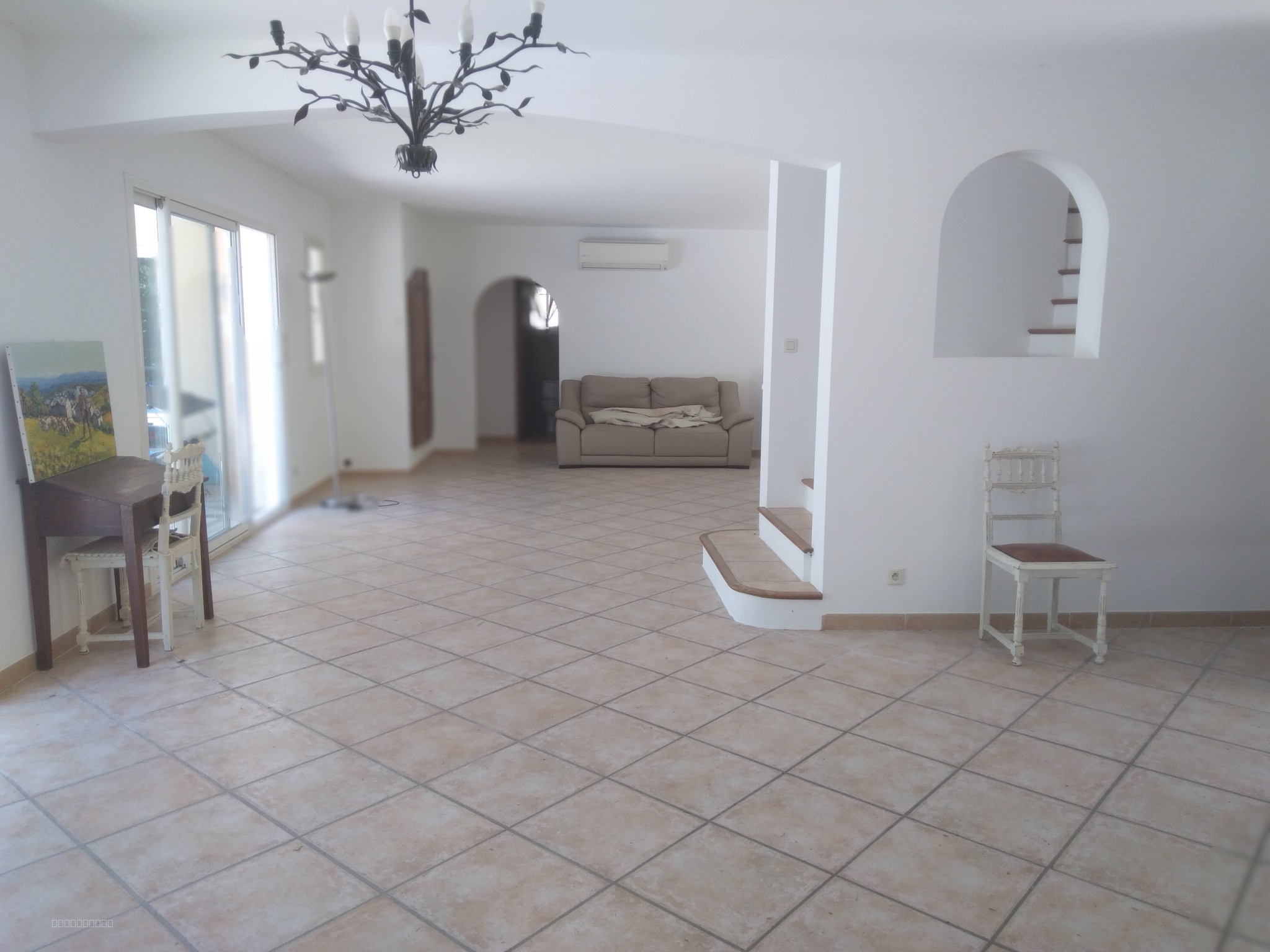 VENTE - VILLA - 140 m2 -  6 PIECES - MONS — photo 8