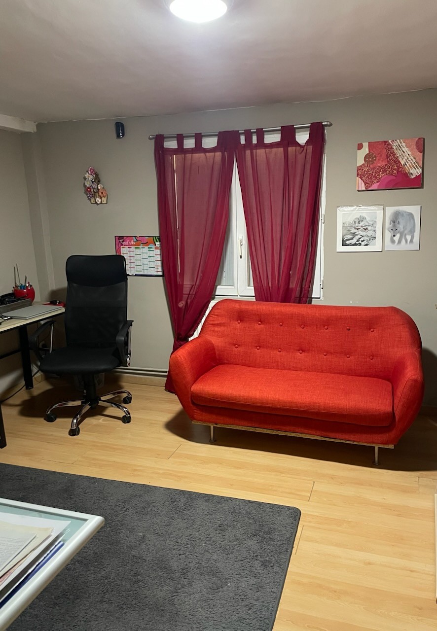 VENTE - MAISON - 5 pieces - 130 m2 - RIBAUTE LES TAVERNES — photo 13