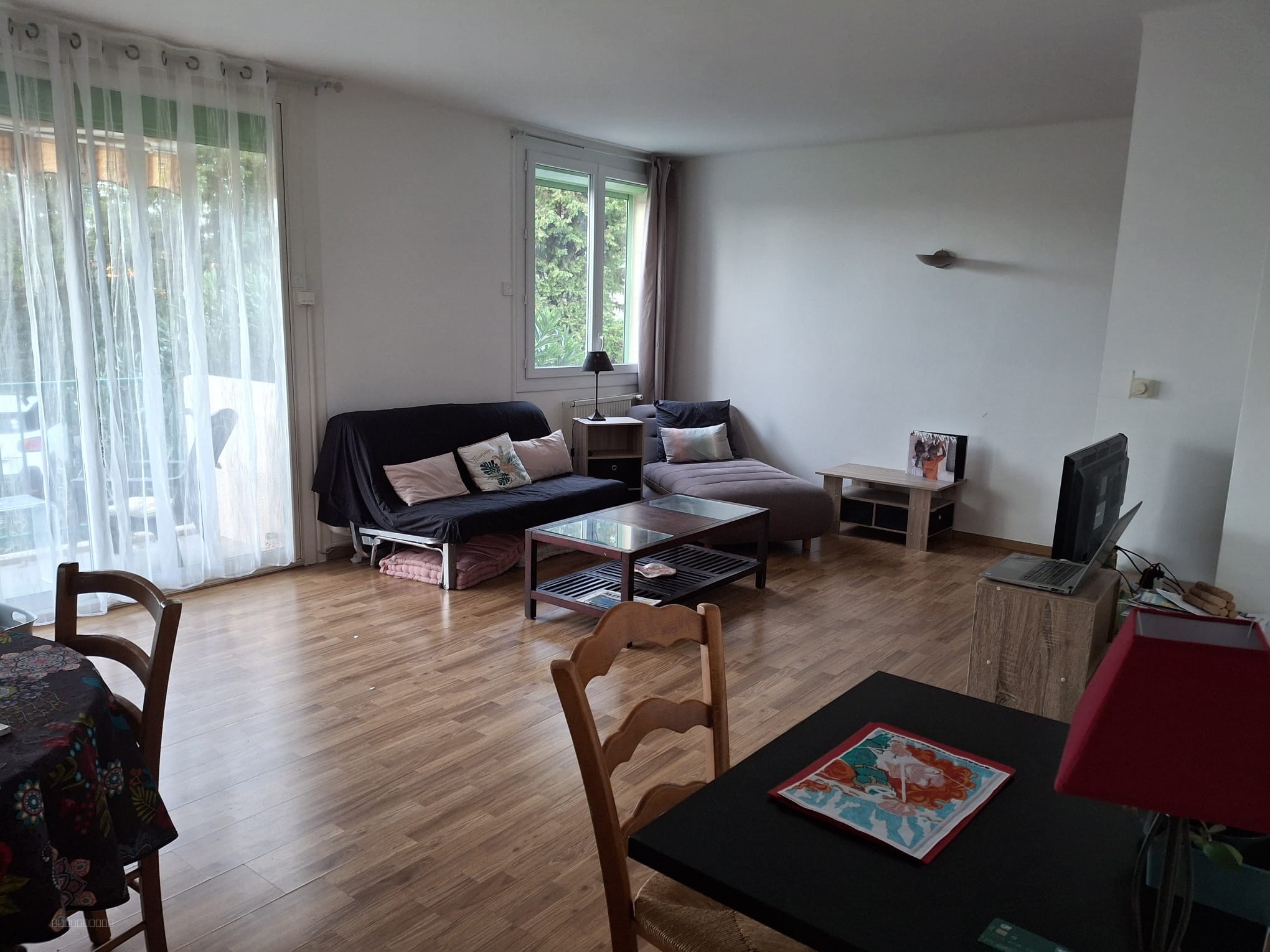 VENTE - APPARTEMENT - 4 pieces - 90 M2 - ALES — photo 2