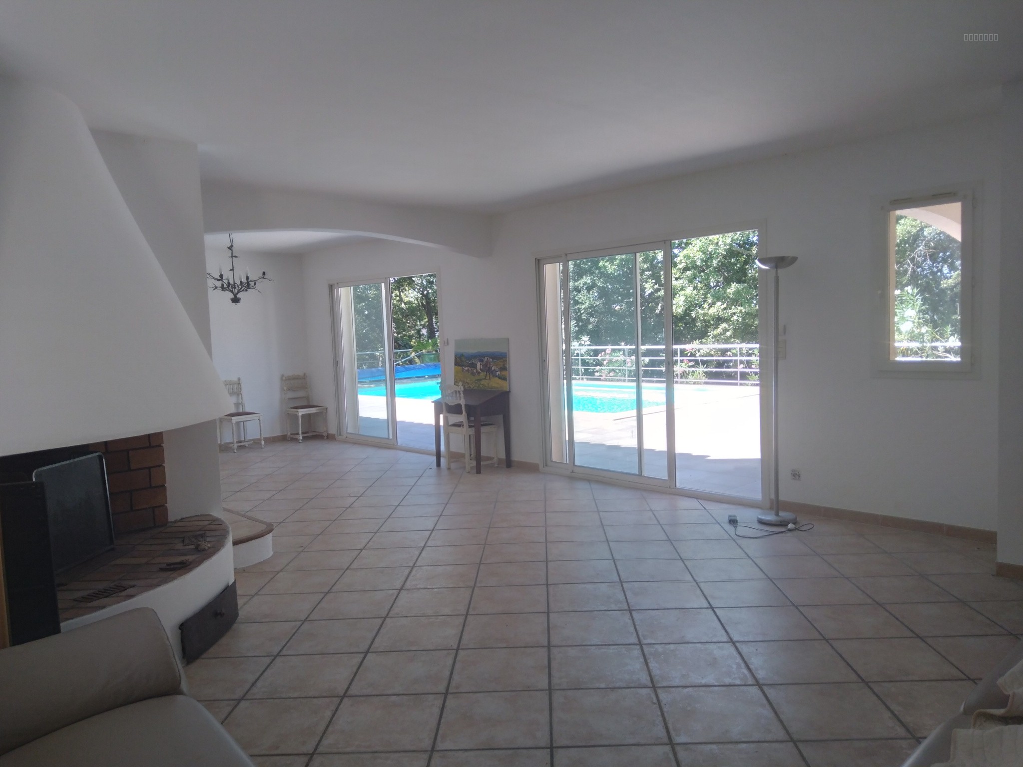 VENTE - VILLA - 140 m2 -  6 PIECES - MONS — photo 7