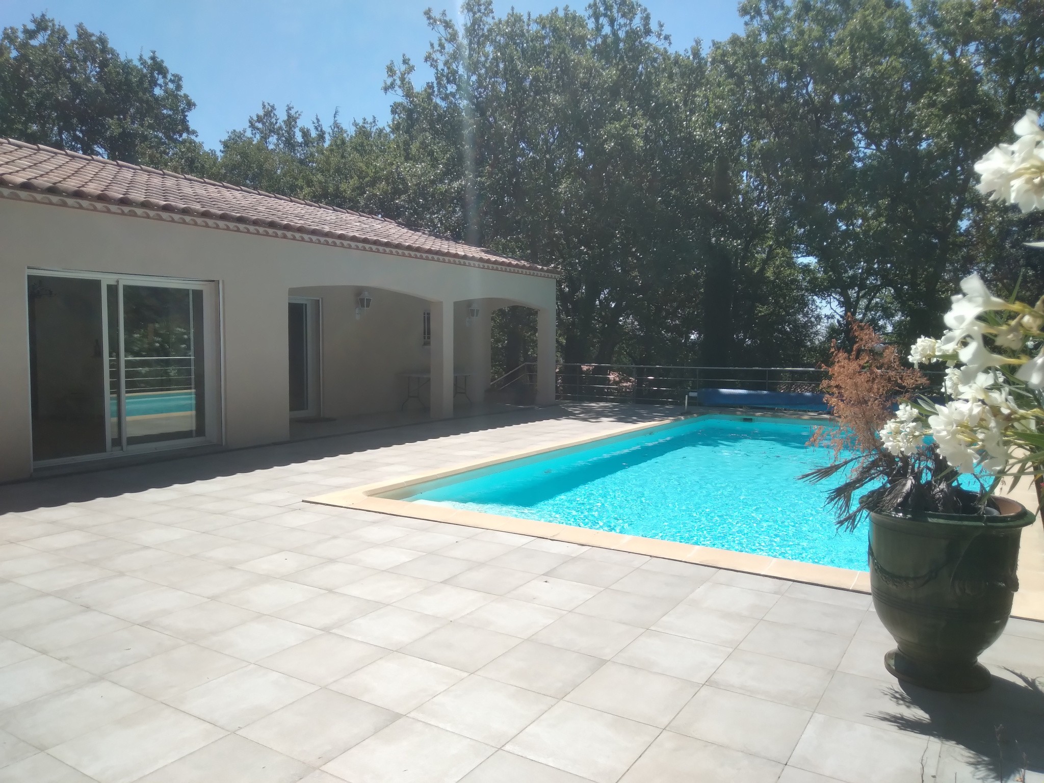 VENTE - VILLA - 140 m2 -  6 PIECES - MONS — photo 16