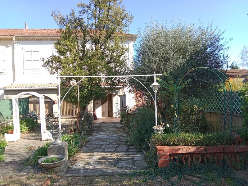 VENTE - MAISON - 6 PIECES - 137 M2 - ALES — photo 2