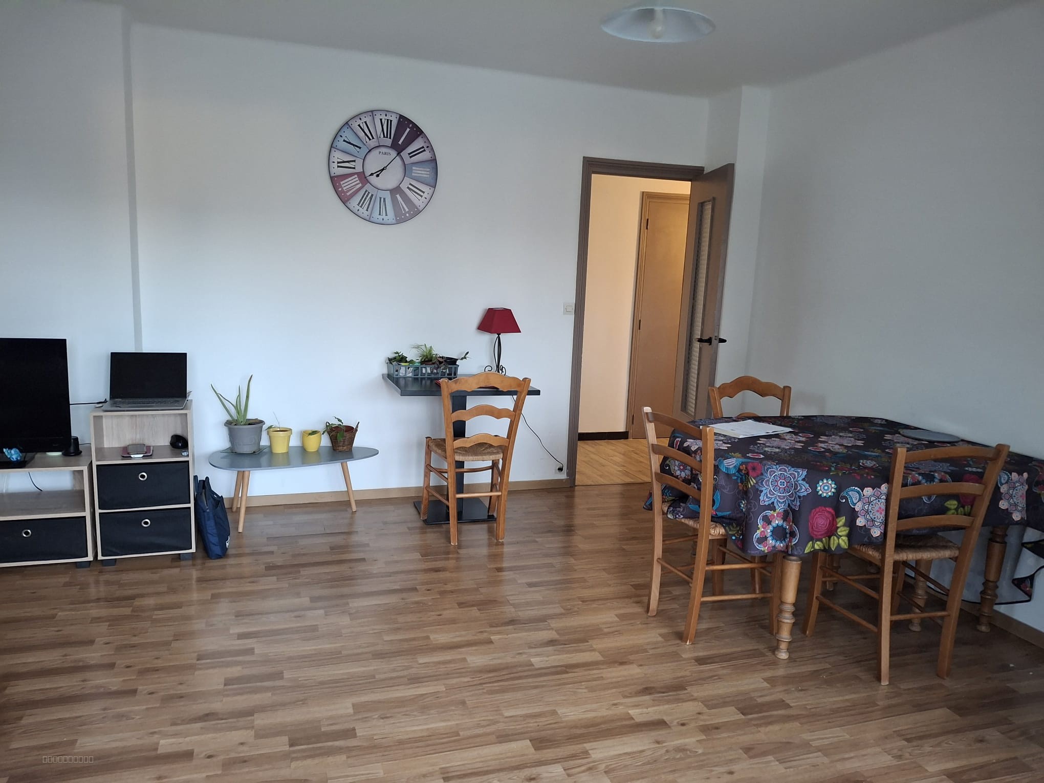 VENTE - APPARTEMENT - 4 pieces - 90 M2 - ALES — photo 6