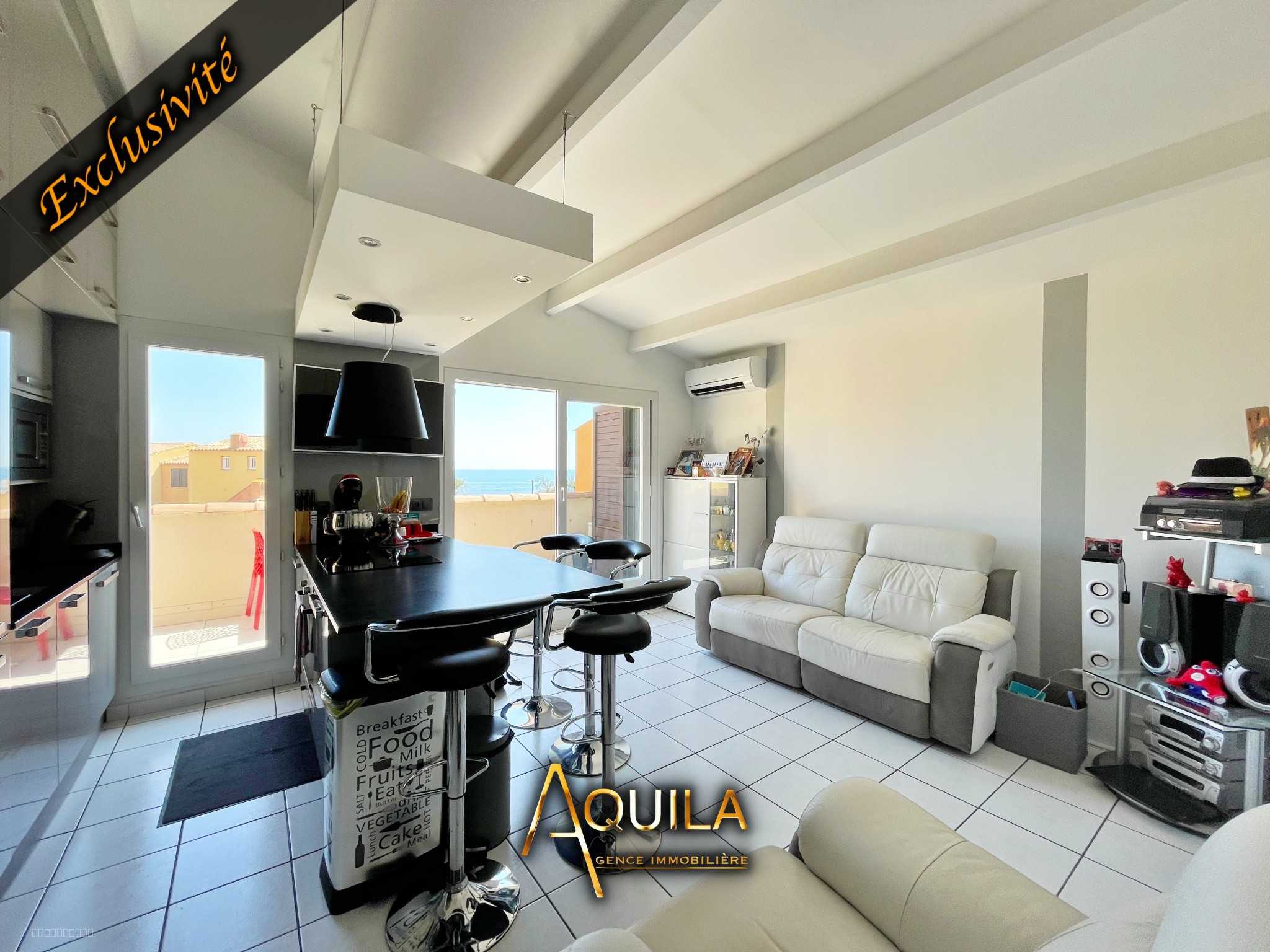 Dernier étage, vue mer avec studio indépendant — photo 6
