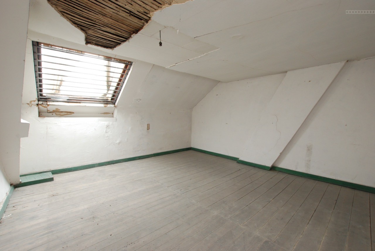 Immeuble Anciennement à usage Commercial — photo 13