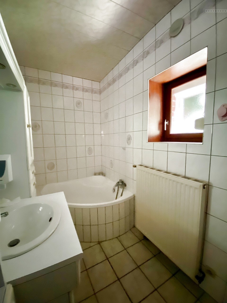 SECTEUR RECHERCHÉ - SPACIEUSE MAISON INDIVIDUELLE - GRAND SÉJOUR - 4 CH - SOUS-SOL - GARAGE 3V — photo 7