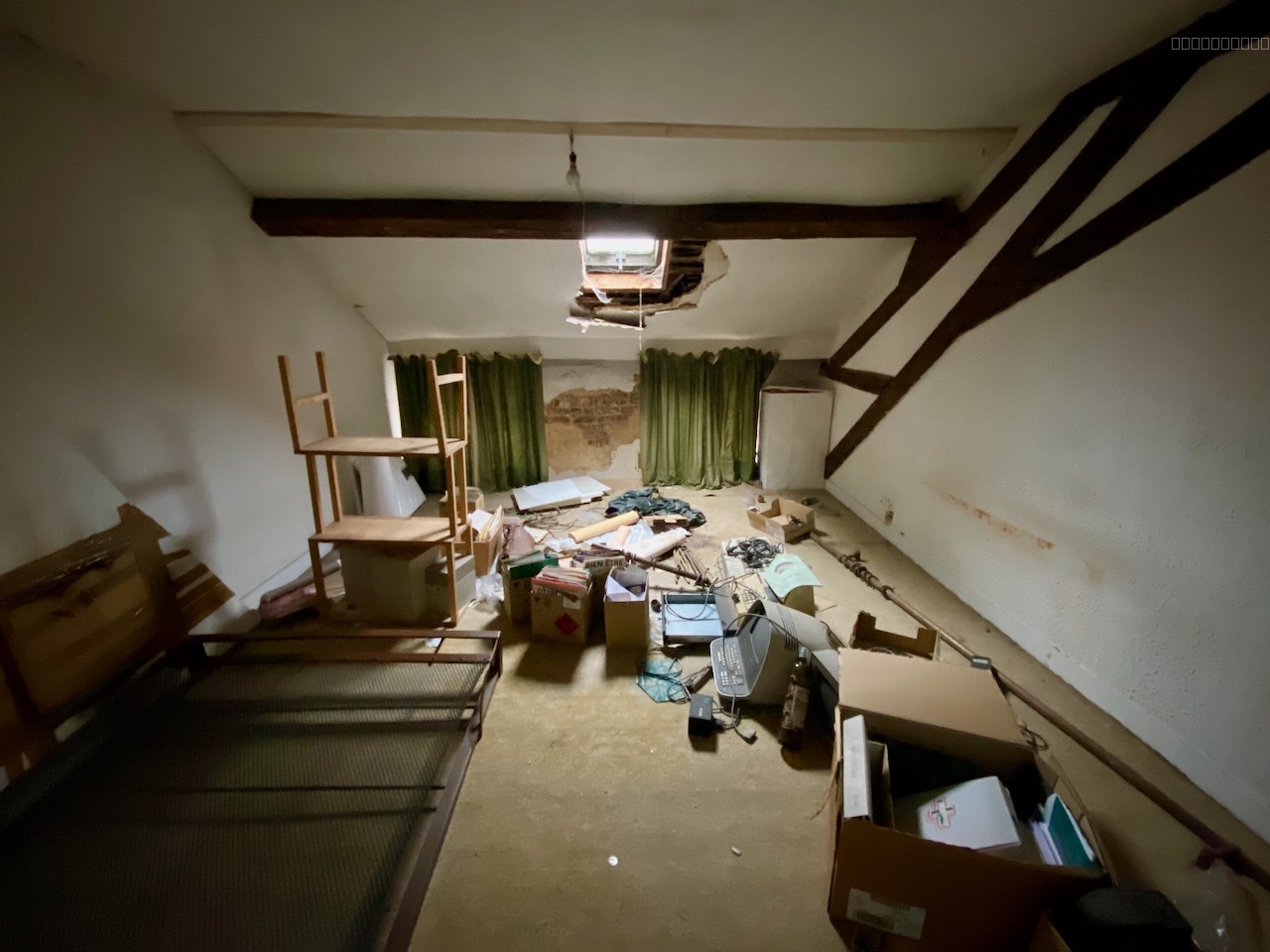 Ensemble de 2 maisons en Pierre à rénover — photo 9