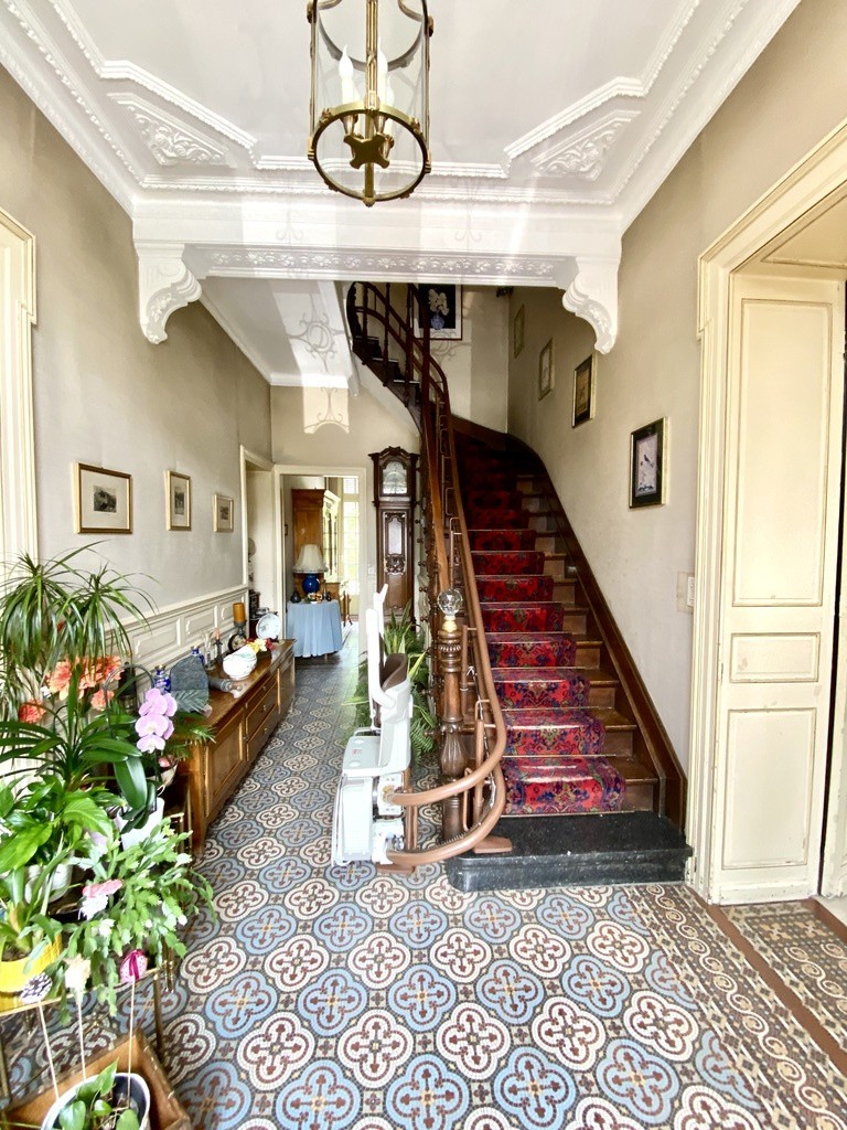 Superbe demeure située dans l'une des plus belles rue de Maubeuge — photo 6
