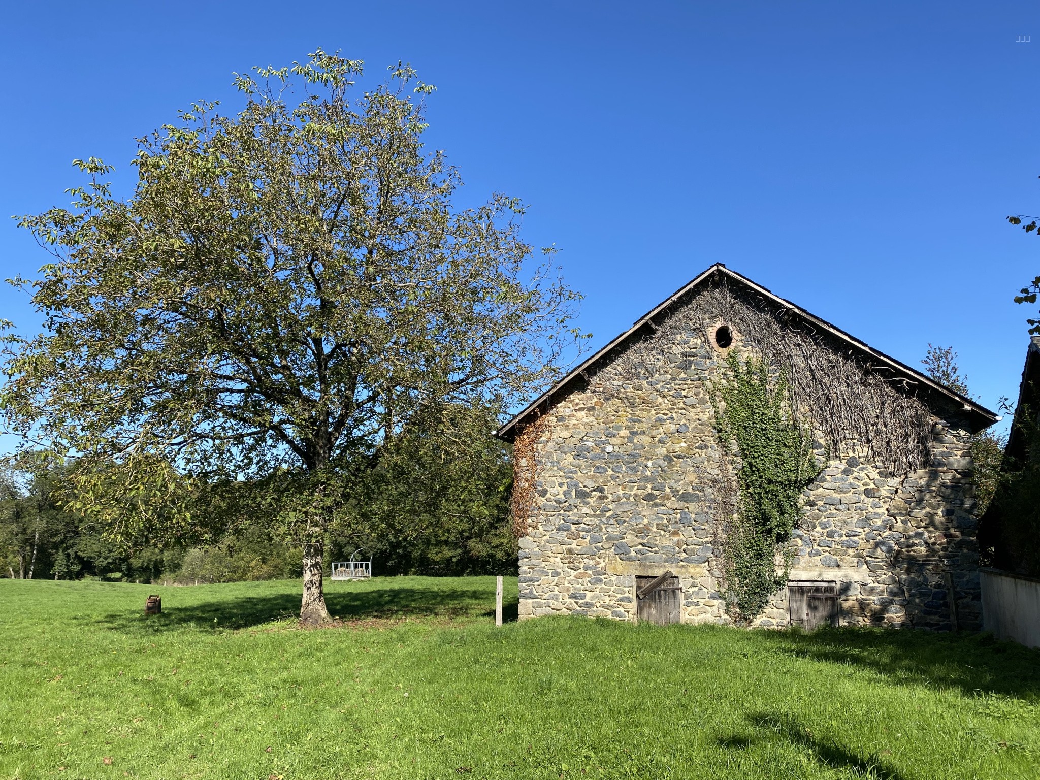 Beau terrain à bâtir — photo 1