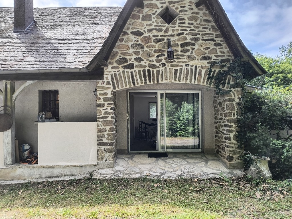 Très bel enclos pour amoureux de la campagne limitrophe villes et zones d'activités. — photo 2