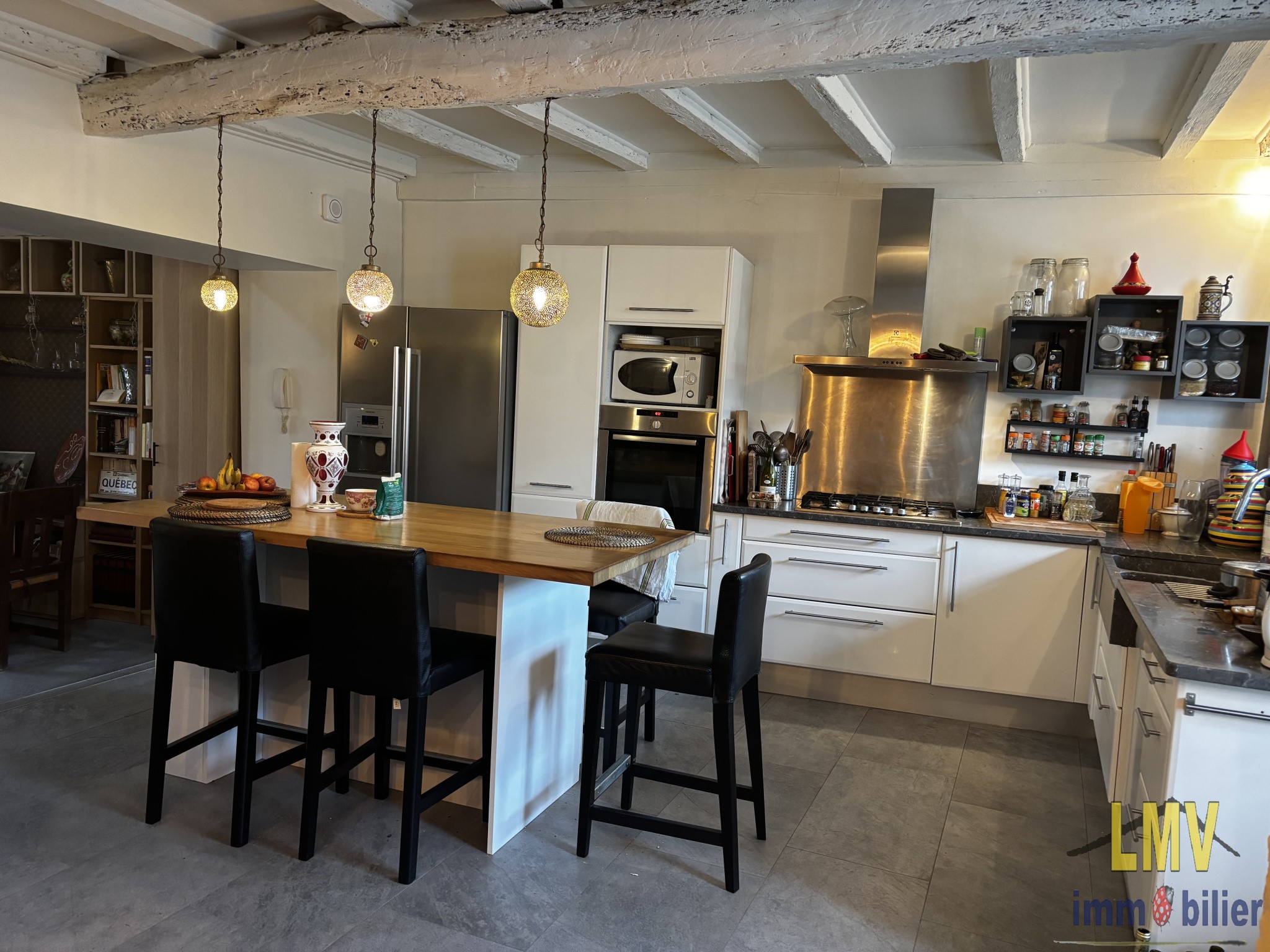Rauzan : Maison duplex en pierre 168 m2 avec jardin et jacuzzi — photo 2