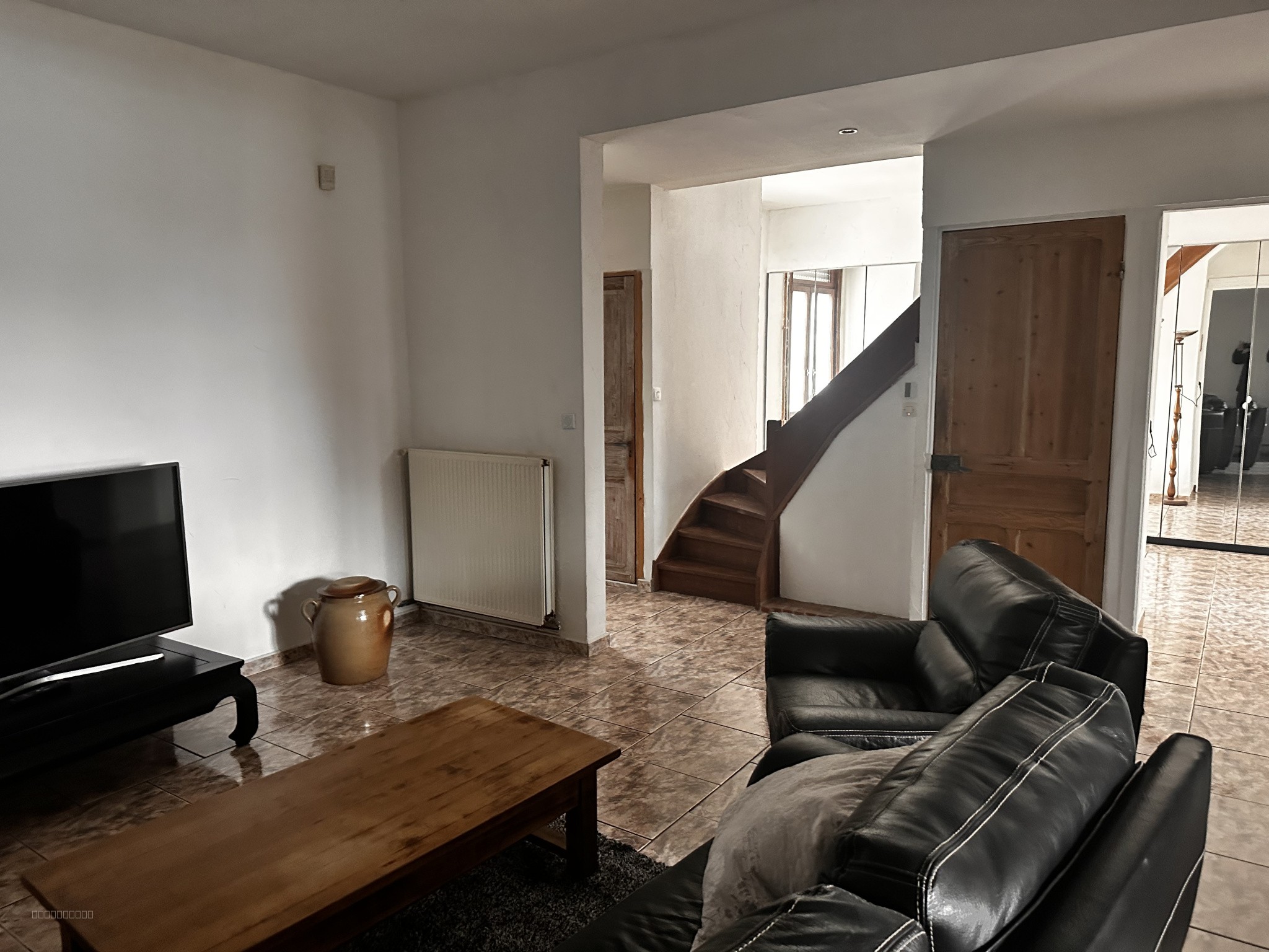 Fermette de charme avec vastes dépendances et terrain — photo 16