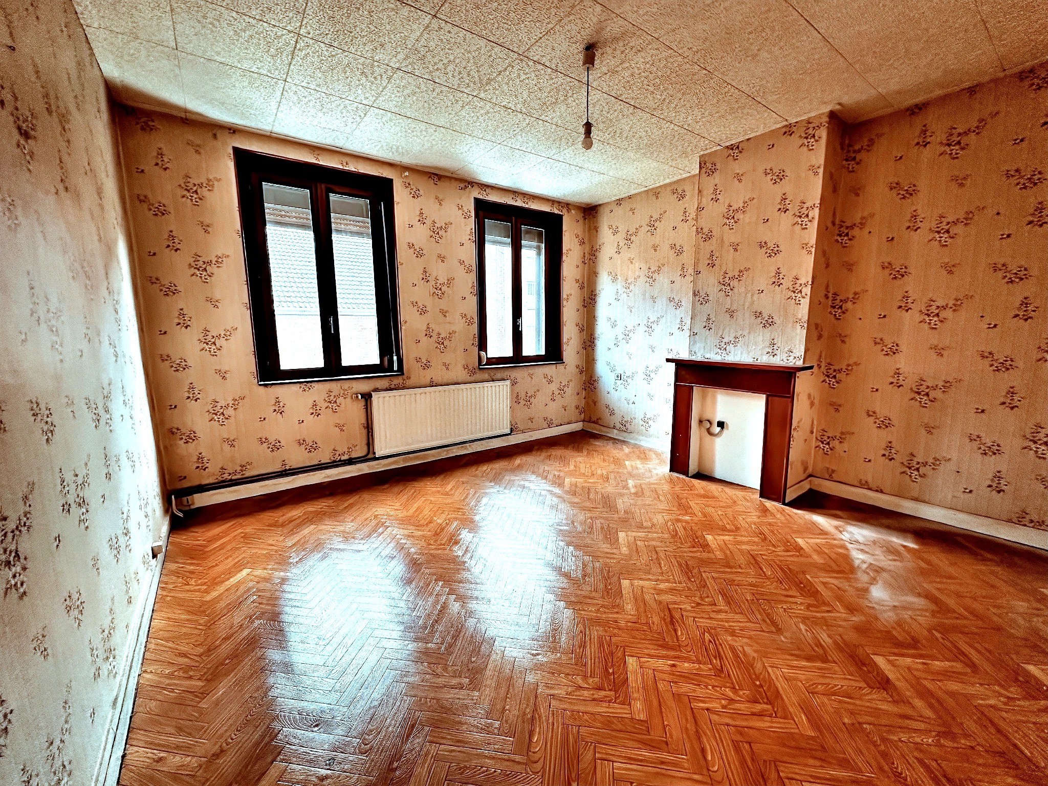 À vendre   Maison mitoyenne à rénover   77 m2   Douai — photo 2