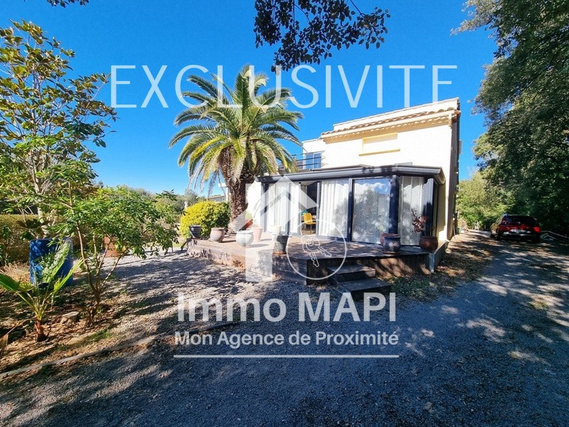 Saint-Drezery - Maison T5 de 164m2 + garage de 113m2 + piscine sur terrain de 3520m2 — photo 2