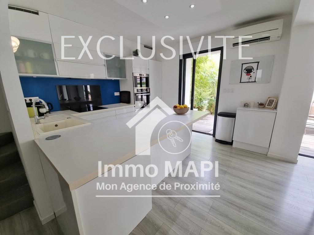 Maison contemporaine T5 de 124m2 avec piscine et garage — photo 4