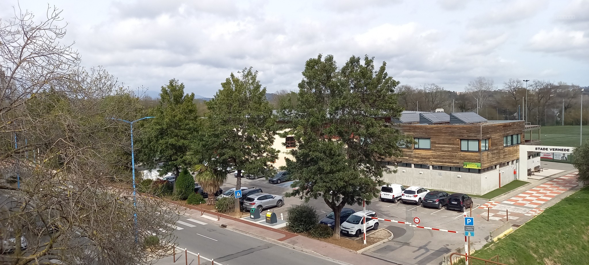 RESIDENCE DES PRES FLEURIS - MANDELIEU CAPITOU - F3 — photo 5