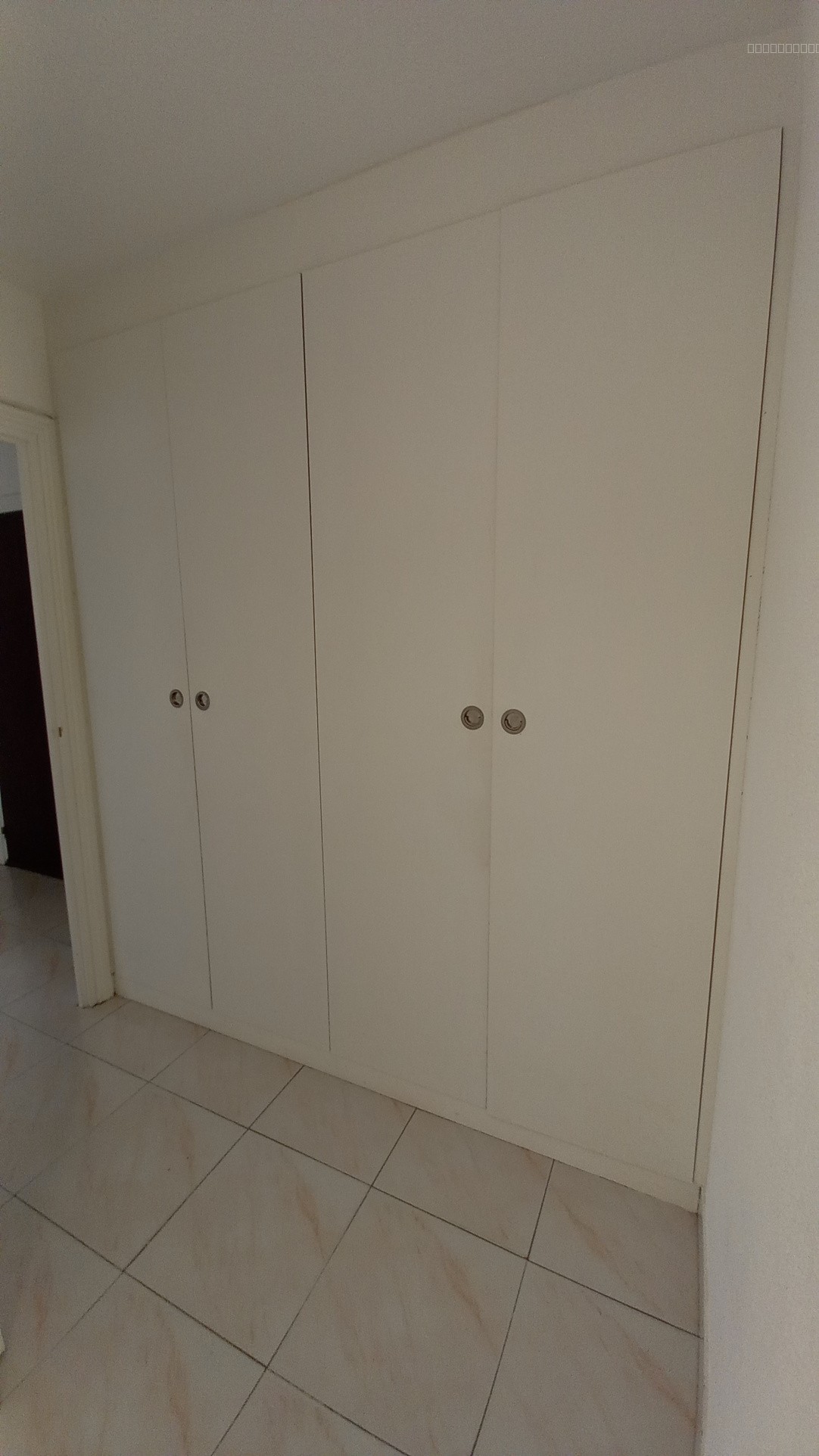 RESIDENCE DES  PRES FLEURIS -  DERNIER ETAGE TRAVERSANT — photo 9