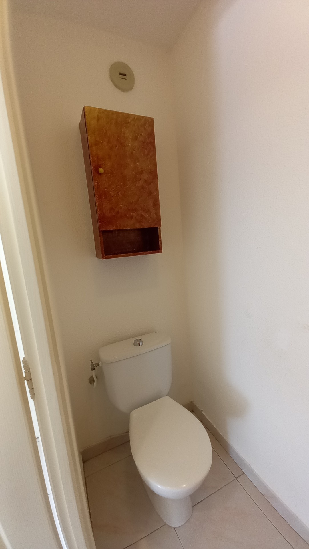 RESIDENCE DES  PRES FLEURIS -  DERNIER ETAGE TRAVERSANT — photo 14