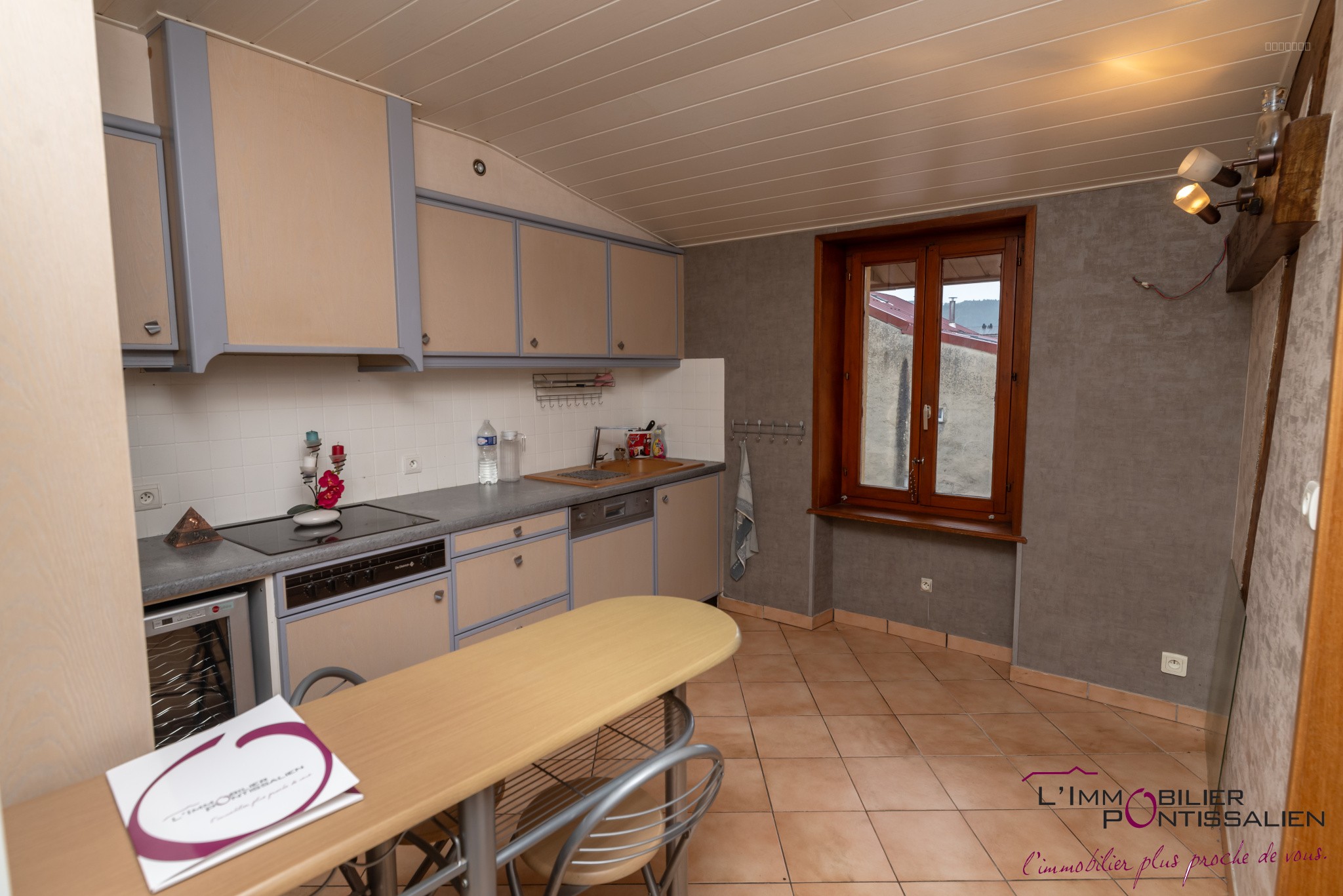 PONTARLIER-centre ville- Appartement T3 - 82m2 — photo 13