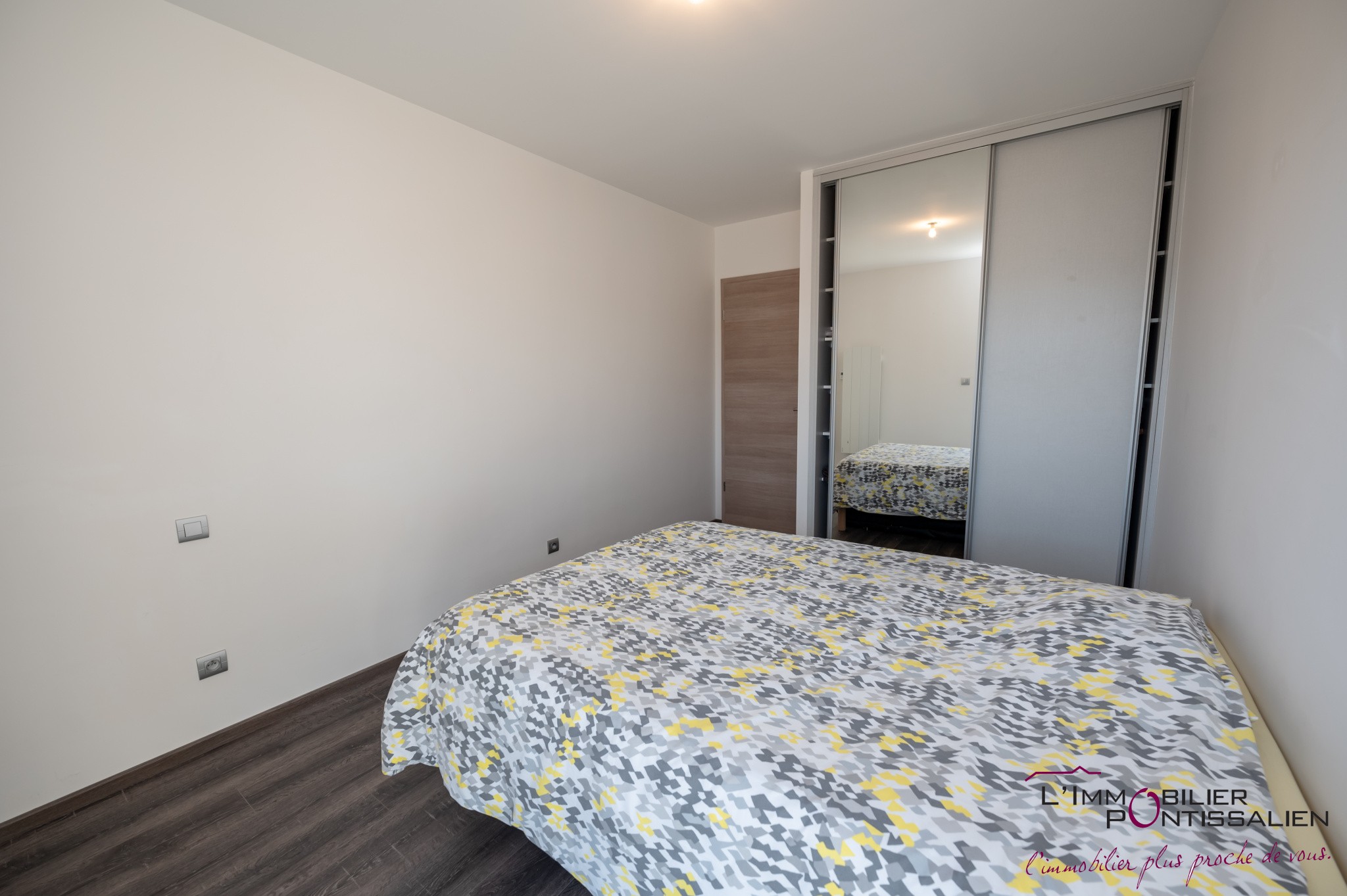 PONTARLIER - PROCHE CENTRE VILLE : APPARTEMENT RECENT DE TYPE 2 AVEC ASCENSEUR, CAVE, GARAGE ET TERRASSE — photo 16