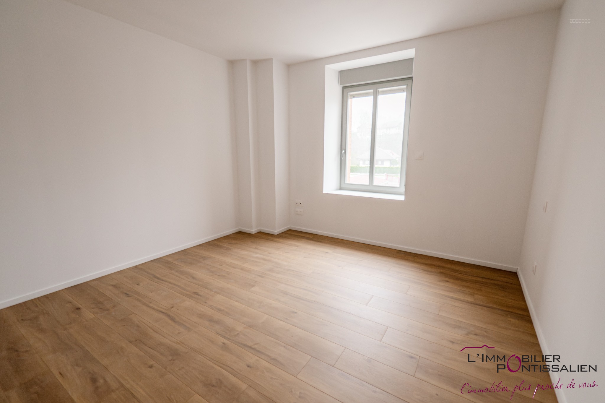 LA CLUSE ET MIJOUX : APPARTEMENT DE TYPE 5 AVEC TERRASSE, CAVE ET PARKING — photo 19