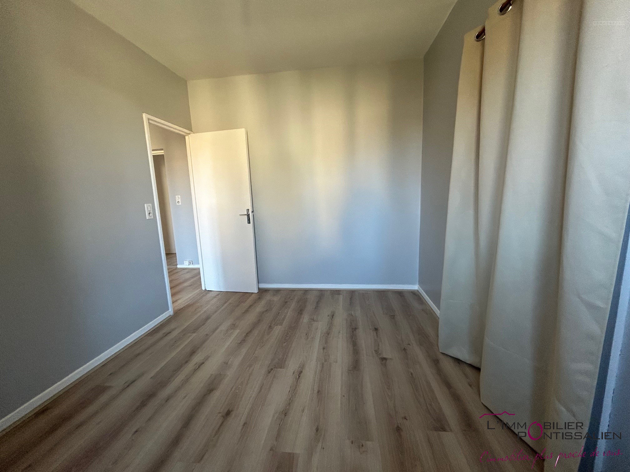 APPARTEMENT - PONTARLIER T2 — photo 3